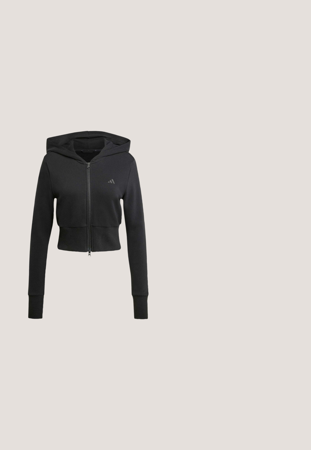 Sudadera negra cortada con cremallera. Fabricada con un tejido suave y un diseño ajustado. Presenta una capucha, mangas largas y un pequeño logo en el pecho.; adidas Sportswear STADIUM COVER - Chaleco - black/off-white; Camiseta atlética negra de tejido suave, con cuello redondo, mangas cortas y tres rayas blancas en cada hombro. Logo blanco en el pecho.; Pantalones de chándal gris claro con una cintura elástica acanalada, piernas ajustadas y tres franjas diagonales negras cerca de los puños. Textura suave.; Zapatilla de correr negra y gris con tres grandes rayas blancas en el lateral y suela gruesa negra etiquetada como "Lightstrike Pro".; Bolso tote grande negro con doble asa, bolsillo delantero con cremallera y correa de hombro desmontable sobre fondo blanco.
