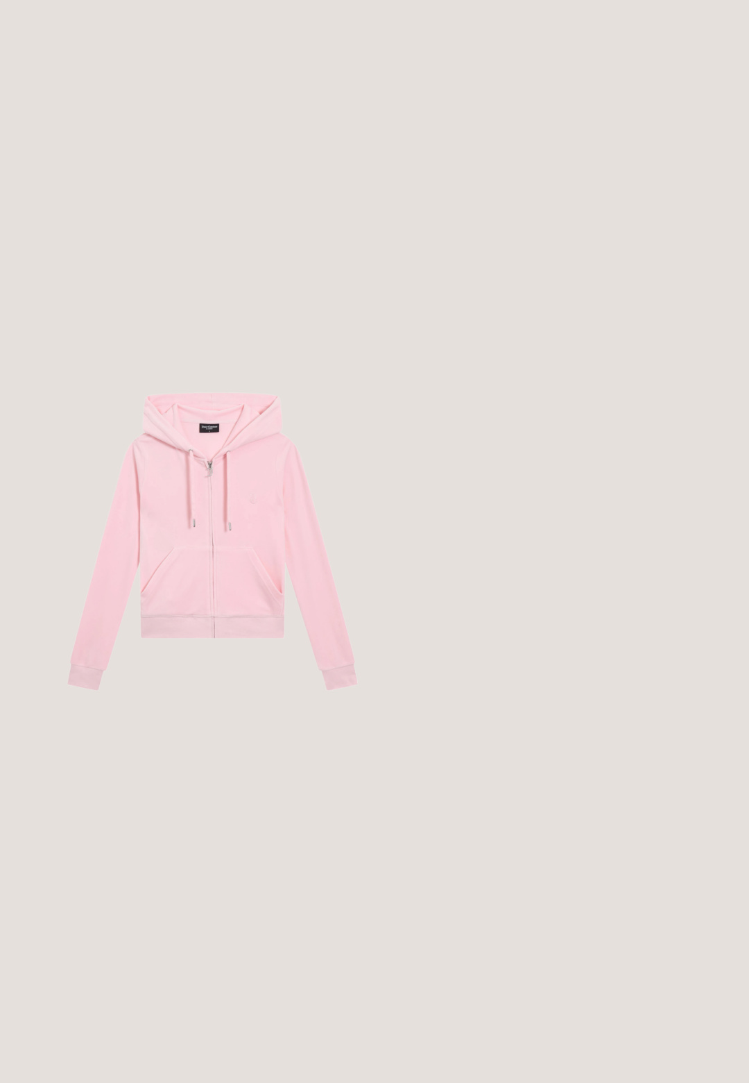 Roze zip-up hoodie met een zachte textuur, voorzien van een kangoeroe-pocket, een capuchon met trekkoord en geribde manchetten. Subtiel logo-detail op de borst.; Roze geribde mouwloze crop top met tekst van strass-steentjes: Authentic True Religion World Tour Los Angeles California.; Slim-fit blauwe denim jeans met lichte vervaging, vijf zakken, dubbele knoopsluiting en contrasterende stiksels op de naden.; Chunky sportieve sneaker met een doorschijnende zilveren bovenkant, zwarte accenten, textuurzool en opvallend logo aan de zijkant.; Oranje handtas met adelaar-grafiek en tekst "DIESEL", met een gebogen vorm en een enkele schouderband tegen een effen achtergrond.; Roze kristalgesierde oorbellen met ingewikkelde vormen en metalen accenten. Lichtgewicht ontwerp met een filigranen patroon en stekers achter.