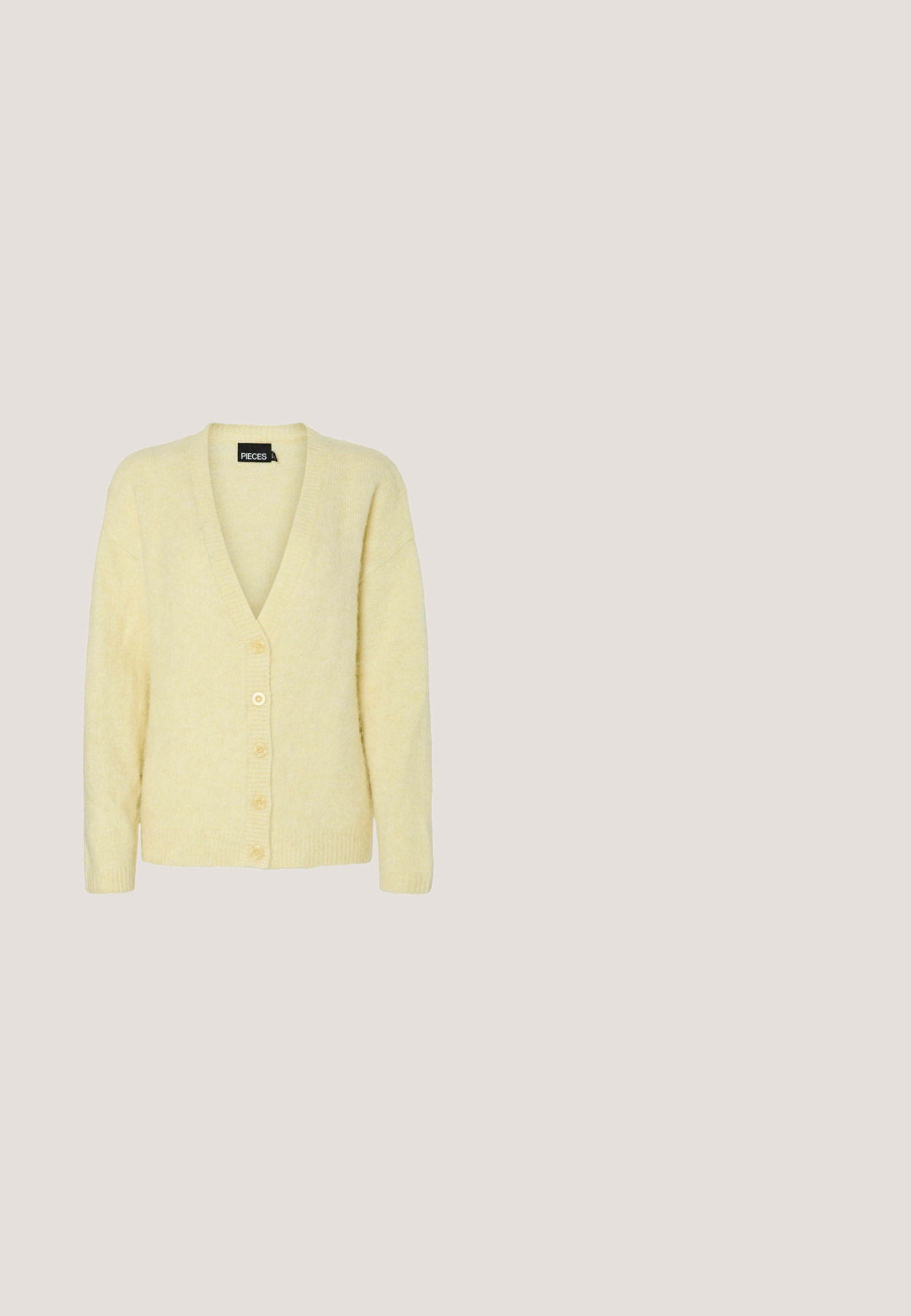 Gilet moelleux jaune avec un col en V, des manches longues et cinq boutons sur le devant. La texture douce et les poignets côtelés complètent le design.; Top court jaune à manches courtes et col rond, avec un ourlet légèrement évasé, présenté sur un fond blanc.; Pantalon droit taille haute jaune clair avec bouton à l'avant, fermeture éclair et poches latérales, présenté sur fond blanc.; Baskets basses en daim jaune pâle avec des accents crème, des lacets blancs et une semelle en caoutchouc crème, vues de côté gauche.; Sac à main en cuir jaune avec une anse unique sur le dessus, de forme rectangulaire incurvée, et un détail décoratif de bordure cousue sur le panneau avant.; Bracelet de perles rondes jaunes avec fermoir en or et chaîne réglable sur fond blanc.