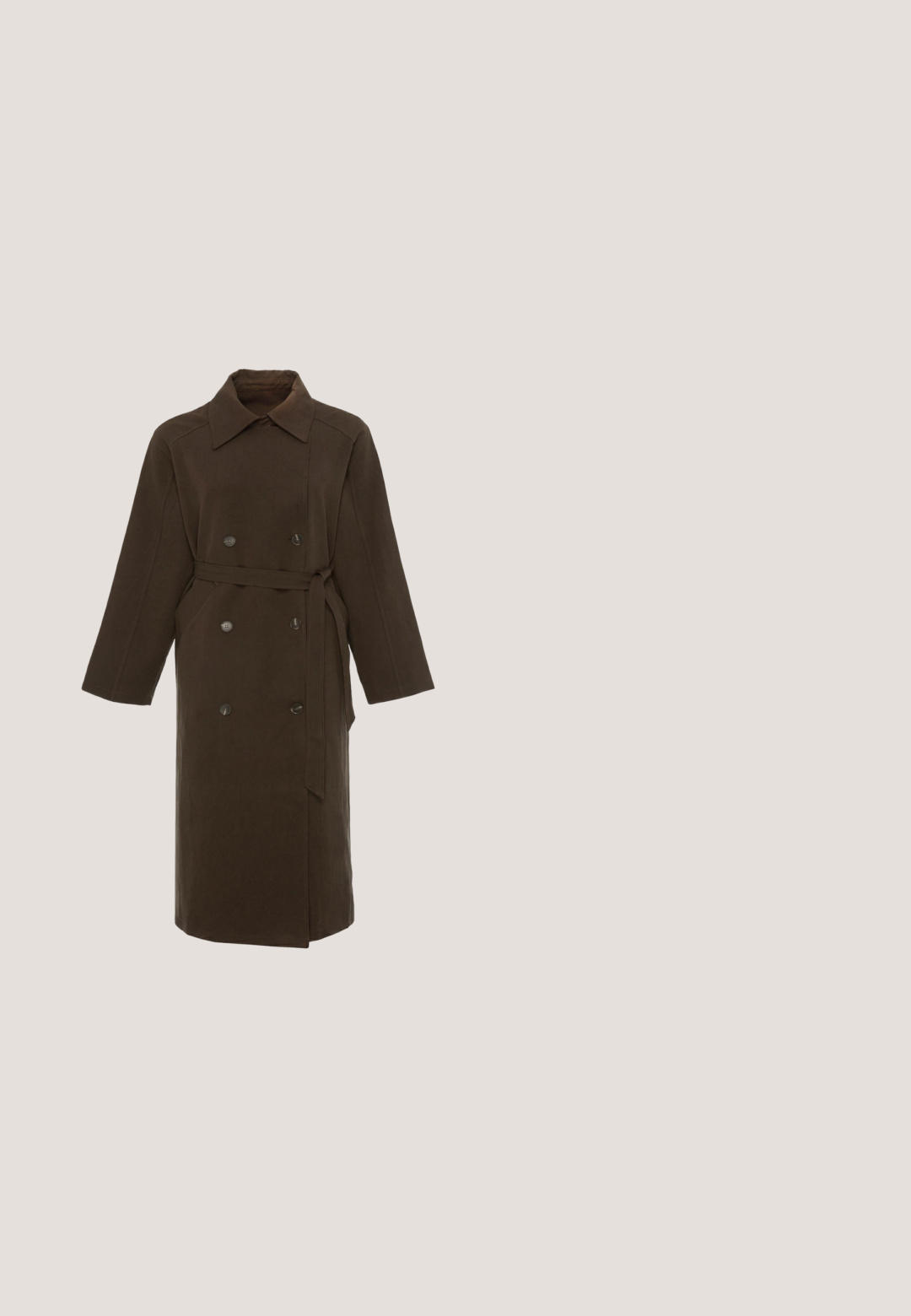 Dunkelbrauner, doppelreihiger Trenchcoat mit weitem Kragen, langen Ärmeln, Seitentaschen und einem passenden Gürtel, der in der Taille gebunden ist.; Brauner gestrickter Cardigan mit Rundhalsausschnitt, strukturiertem Rautenmuster und geflochtenen Ärmeln, verziert mit vier goldenen Knöpfen.; Langärmliges, dunkelbraunes, geripptes Damenoberteil mit Rundhalsausschnitt, figurbetonter Form und kleinem Markenlabel am Nacken.; Braune weit geschnittene Cordhosen mit hoher Taille, versehen mit einem goldenen Knopf und einem dekorativen Ringdetail. Texturiert, weicher Stoff mit vertikalen Streifen.; Dunkelgrauer Wildleder-Stiefelette mit runder Zehenpartie, glatter Oberfläche und leicht brauner Gummisohle. Mit einem seitlichen Reißverschluss und zwei Ziehlaschen ausgestattet.; Braune Wildleder-Handtasche mit strukturierter Form, doppelten Griffen, einem Gürtelakzent und eingestanztem Logo auf der Vorderseite. Mattes Finish, schlichtes Design.