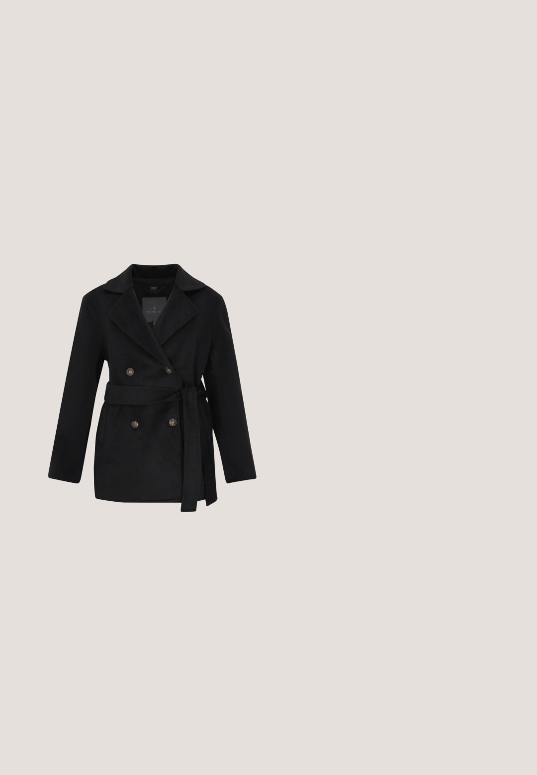 DreiMaster Klassisk frakke - black; Sort, ærmeløs kjole lavet af glat stof, med tynde stropper og et draperet design med en subtilt buet kant.; Sort ruskind spids tå slingback-pumpe med mesh accenter, en tynd høj hæl og en guld spænde rem mod en ensfarvet baggrund.; Sorte rektangulære solbriller med gradientlinser, store stel og dekorative krystalaccenter på yderkanterne af stængerne.; Sort læderhåndtaske med topstrop, frontklap, guldfarvet rund lås og aftagelig skulderrem med guldbeslag på ensfarvet baggrund.; Guldkædearmbånd med små runde metalkanter med indlagte klare sten, der skaber et delikat og indviklet design.