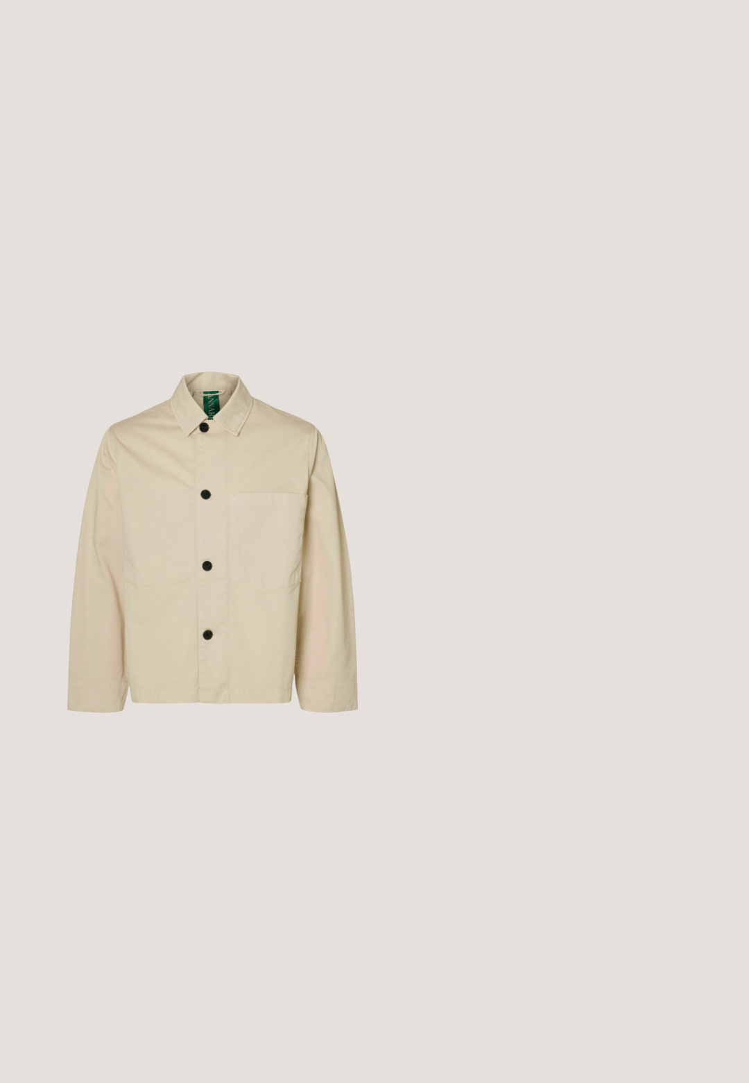 Light beige jacket featuring a collar, front buttons, a single chest pocket, and long sleeves with a relaxed fit. Soft fabric texture.; Beige crewneck sweatshirt made from soft cotton, featuring a relaxed fit, ribbed cuffs, and hem, with no visible patterns or hardware.; Selected SLMLOOSEOSCAR - Basic T-shirt - ice melt; Blue straight-leg denim jeans with button and zipper closure, belt loops, and five-pocket design.; White sneaker with a smooth leather upper and a low profile. Features a rounded toe, six eyelets, and a textured rubber sole.; Beige canvas tote bag with long and short handles, featuring "KARL LAGERFELD" text printed in bold black letters on front.