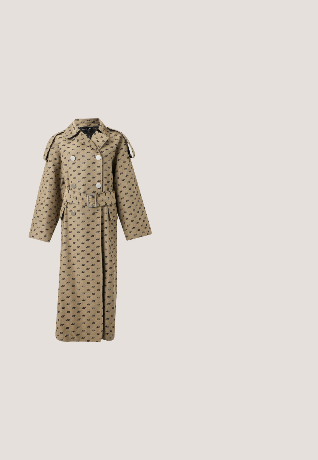 Beiger langer Trenchcoat mit schwarzem "Axt"-Logo-Aufdruck, doppelreihigen silbernen Knöpfen, tailliertem Gürtel und Schulterklappen.; Schwarzes Kleid mit kurzen Ärmeln, Knopfleiste und Raffung. Aus glattem Stoff, knielang mit taillierter Silhouette.; Schwarz lackierte Slingback-Pumps mit spitzem Zehenbereich, schlankem Absatz und einem subtilen Ausschnittdesign. Verfügt über eine goldene Schnalle am Riemen.; Schwarze Kunststoffsonnenbrille im Cat-Eye-Stil, mit dunklen Gläsern und einem silbernen Logoakzent am Bügel. Glatte, glänzende Oberfläche.; Schwarze Ledertasche mit breiten Seiten, langen Schulterriemen und einem perforierten kreisförmigen Logo-Design auf der Vorderseite.; Zarte Goldketten-Halskette mit einem zentralen zylindrischen Anhänger, besetzt mit kleinen funkelnden Steinen, verstellbarer Verschluss mit einem kleinen dreieckigen Anhänger.