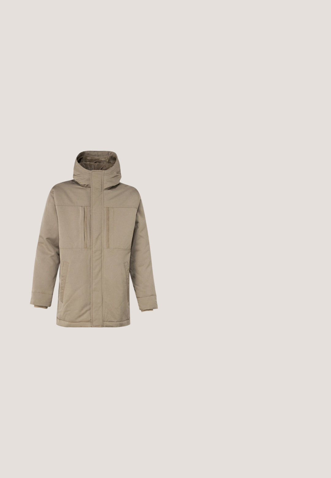 Beige talvine bleiser, millel on kõrge krae, esi tõmblukk ja kaks rinna taskut klappidega. Valmistatud siledast, vastupidavast kangast.; Must tänava must pikka varrukat, lukuga kardigan ribatud ümar kaeluse, mansettide ja äärega, esitatud valge tausta ees.; Heledbeez pikaimgiga pikkade varrukatega särk, mis on valmistatud puuvillast. Esiosas on kaks taskut, nööpide sulgemine ja klassikaline krae. Särk on sileda tekstuuriga ja lihtsa disainiga.; Sirge lõikega sinised teksad esi taskute, vöörihmade ja nööpidega, esitatud ühtlase hele tausta ees.; Mustad libisev loafer paksu tallaga, mis rippub beeži vaiba kohal, taustal moodne pruun ümar laud.; Halli halli faux nahast vöö, millel on mati viimistlusega pind. Vöö on varustatud ristkülikukujulise musta metallist lukuga ja Karl Lagerfeld Jeans logo.etiketiga.