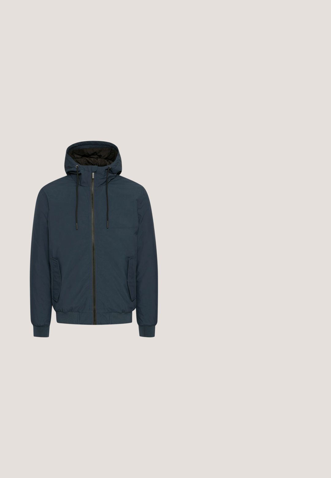 Veste à capuche bleu marine avec fermeture éclair à l'avant, poignets et ourlet élastiques, et une poche latérale ; dispose d'un intérieur matelassé noir.; Pull en maille bleu avec un design en V, panneau d'épaule texturé, poignets et ourlet côtelés. Fabriqué à partir d'un tissu doux et confortable.; Polo bleu marine foncé en tissu texturé, avec un col court et des manches courtes. Design simple sans motifs ni accents visibles.; Jeans en denim bleu foncé avec une coupe slim, design à cinq poches, un léger effet délavé, fermeture à bouton et étiquette logo sur la taille arrière.; Bottes en cuir bleu montantes avec une finition marron, surface texturée, doublure en fausse fourrure, fermeture à lacets à l'avant et détail de fermeture éclair sur le côté.; Sac bandoulière en cuir bleu marine avec une poche frontale zippée, une sangle ajustable et des coutures ton sur ton discrètes. Texture lisse avec une forme rectangulaire.