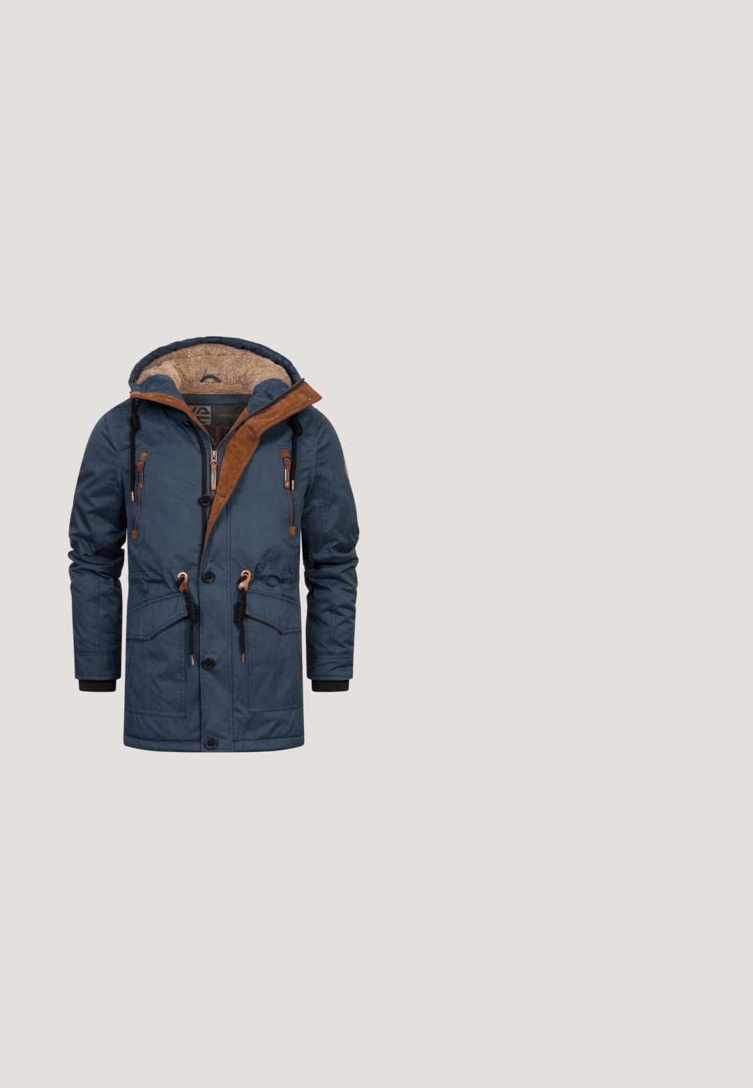 Marineblauwe winterparka met bruine corduroy-afwerking, nep-bont voering van de capuchon, rits- en knoopsluiting aan de voorkant, en meerdere rits- en flapzakken.; Marineblauwe hoodie met ritssluiting, trekkoorden, zakken aan de voorkant, geribbelde manchetten en een klein logo op de borst. Gemaakt van zachte, gestructureerde stof.; Marineblauwe katoenen tanktop zonder mouwen met het woord "UNLIMITED" in witte letters, een ronde hals en een rechte zoom. Minimalistisch ontwerp.; Rechthoekige herenjeans in donkerblauwe denim, met een klassieke vijf-pocket design, subtiele wassing en een knoopsluiting.; Bruine leren sneakers met textuurpanelen, vetersluiting, zijrits detail, grijze accenten en een robuuste zool met een witte platform.; Blauwe stof en bruine leren toilettas met rits en zijhandvat, rechthoekige vorm, "JACK & JONES" label aan de voorkant in het midden.