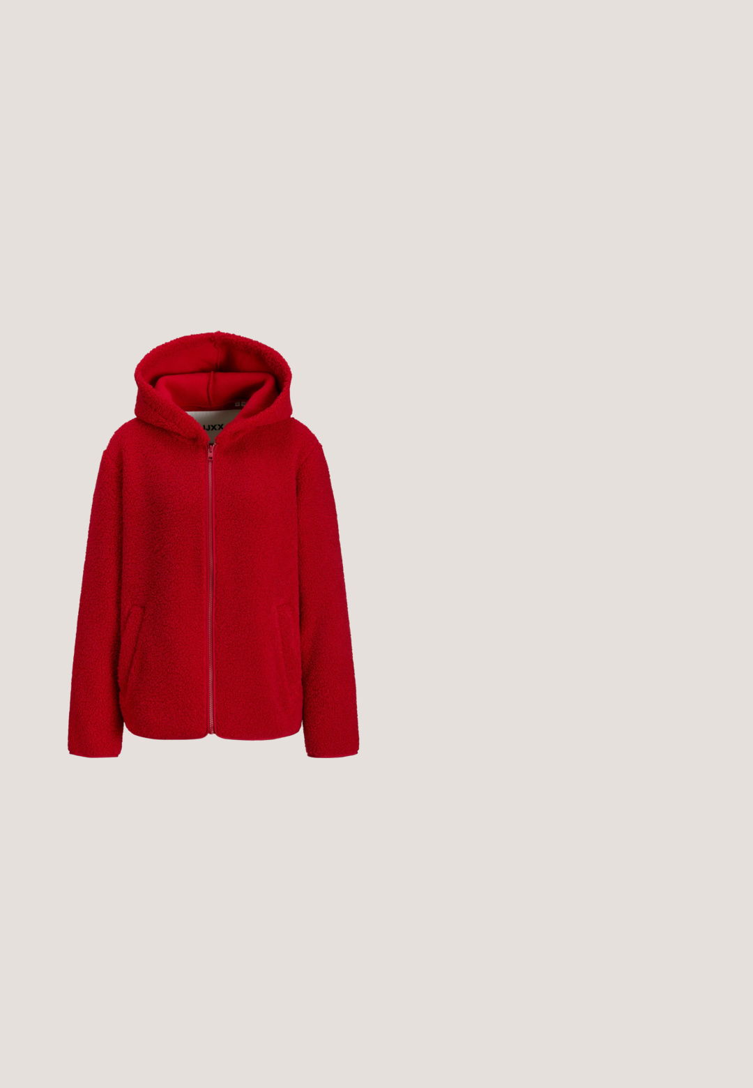 Veste polaire rouge à fermeture éclair avec capuche et poches latérales, fabriquée en tissu doux texturé pour la chaleur et le confort.; Gilet rouge à manches longues, col rond et fermeture à boutons avec des accents en forme de perles sur le devant. Fabriqué en matériau à texture douce.; Chemise à rayures rouges et blanches à manches longues, avec un col rond et une coupe décontractée. Tissu doux avec un motif de rayures uniforme.; Pantalon en velours côtelé rouge avec une coupe droite et une texture en surface. Il présente une taille mi-haute et une longueur courte.; Baskets basses rouges avec panneaux en daim et tissu, lacets rouges, languette de talon rose pâle et semelle en caoutchouc beige, présentées sur fond blanc.; Sac d'épaule en daim rouge avec sangle réglable et forme rectangulaire sur fond blanc.