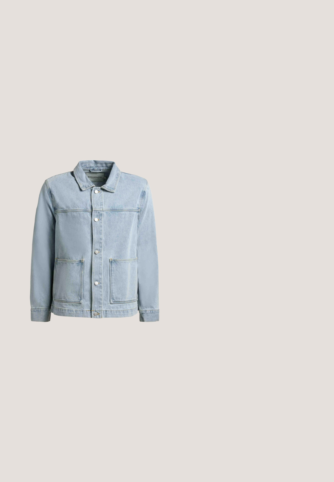 Light blue denim jacket with button front, two large front pockets, and a classic collar.; Beige short-sleeve button-up shirt with black sun-shaped patterns evenly distributed across the fabric.; Light blue denim shorts with a button and zipper closure, belt loops, side pockets, and a relaxed, knee-length fit.; Black rubber rain boot with a low heel, rounded toe, and a silver buckle accent. Features a textured sole for traction.; Metal aviator sunglasses with green tinted lenses; slim black frame; green rubber accents on temple tips; angular design.; Black leather duffel bag with dual handles and a top zipper, shown against a white background.