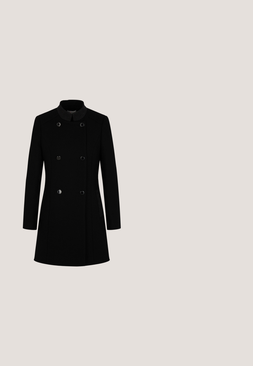 Schwarz doppelreihiger Mantel mit hohem Kragen, der strukturierte Akzente und glänzende Knöpfe aufweist. Taillierte Passform mit Seitentaschen.; Schwarzes Kleid mit langen, durchsichtigen Ärmeln, einem plisseeartigen Ausschnitt, gesmocksämtlichem Taillenbereich und einem ausgestellten Rock. Der Stoff hat eine leichte, strukturierten Optik.; Schwarzer Lackleder Slingback mit spitz zulaufender Schuhspitze und Blockabsatz, mit verstellbarem Schnallenriemen.; Schwarze Sonnenbrille mit quadratischer Form und verspiegelten Gläsern. Metallische Akzente in Roségold an den Bügeln weisen ein geometrisches Muster auf.; Schwarze, strukturierte Tasche aus synthetischem Leder mit einer goldfarbenen dreieckigen Logoplakette, Reißverschluss und einem Handgelenkriemen für einfaches Tragen.; Guess M'AMA NON M'AMA - Ohrringe - yellow gold-coloured