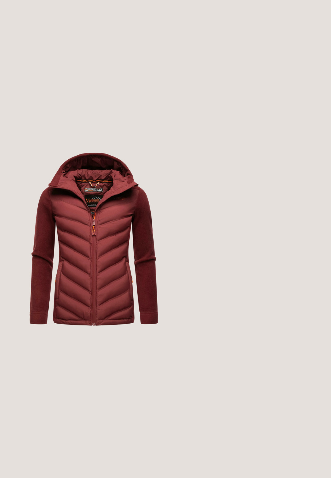 Bordeauxfarbige gefütterte Jacke mit einem Chevron-Steppdesign, Reißverschluss vorne, verstellbare Kapuze und weichen Fleece-Ärmeln. Mit orangefarbenen Akzenten und Taschen.; mbyM GILL-M - Sweatshirt - fig; Langärmliges, bordeauxfarbenes Shirt aus weichem Stoff mit schwarzem, geschwungenem "namaste"-Text auf der Brust. Klassisches Rundhalsdesign.; Bordeauxfarbene gerippte Leggings mit breitem Bund, aus strukturiertem Stoff und einem kleinen Markenlogo an der Hüfte für zusätzliche Details.; Burgunderfarbene Sport Schuhe mit einem strukturierten Strickobermaterial, einer glänzenden Zwischensohle und markanten Logodetails an der Seite und Rückseite.; Burgunderfarbener Shopper mit Reißverschluss, ausgestattet mit zwei Griffen und einem bunten geflochtenen Quastendetail. Glatte Textur mit verstärkten Nähten.