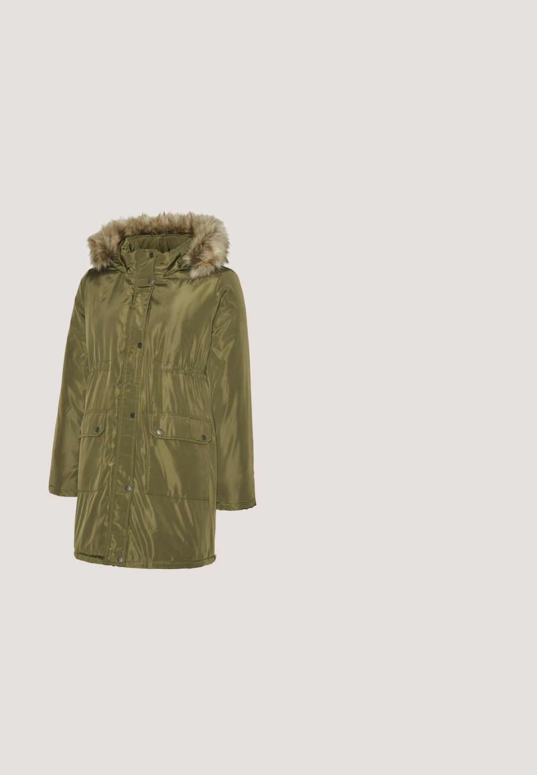 MAMALICIOUS Maternity- - Wintermantel - burnt olive; Hellbeige Schwangerschafts-Sweatshirt aus einem weichen Baumwollmix. Es zeichnet sich durch eine lockere Passform, einen Rundhalsausschnitt und gerippte Bündchen mit seitlichen Gatherings für eine bessere Passform aus.; Cremefarbenes, geripptes Umstandstop mit langen Ärmeln, Rundhalsausschnitt und knöpfbarer Blende, so gestaltet, dass es über einen Babybauch passt.; Hellblaue Jeans mit einem grauen dehnbaren Bund, weitem Bein und klassischer Fünf-Taschen-Optik. Glatte Textur mit ausgeblichenem Waschung.; Beiger und weißer Sneaker mit niedrigem Schaft, Gummisohle, Schnürverschluss und gesticktem "mi"-Logo an der Seite vor weißem Hintergrund.; Beige Leinwandtasche mit zwei Henkeln und einem Scrunchie mit Schleife, das an einem Henkel befestigt ist, vor einem einfarbigen Hintergrund.