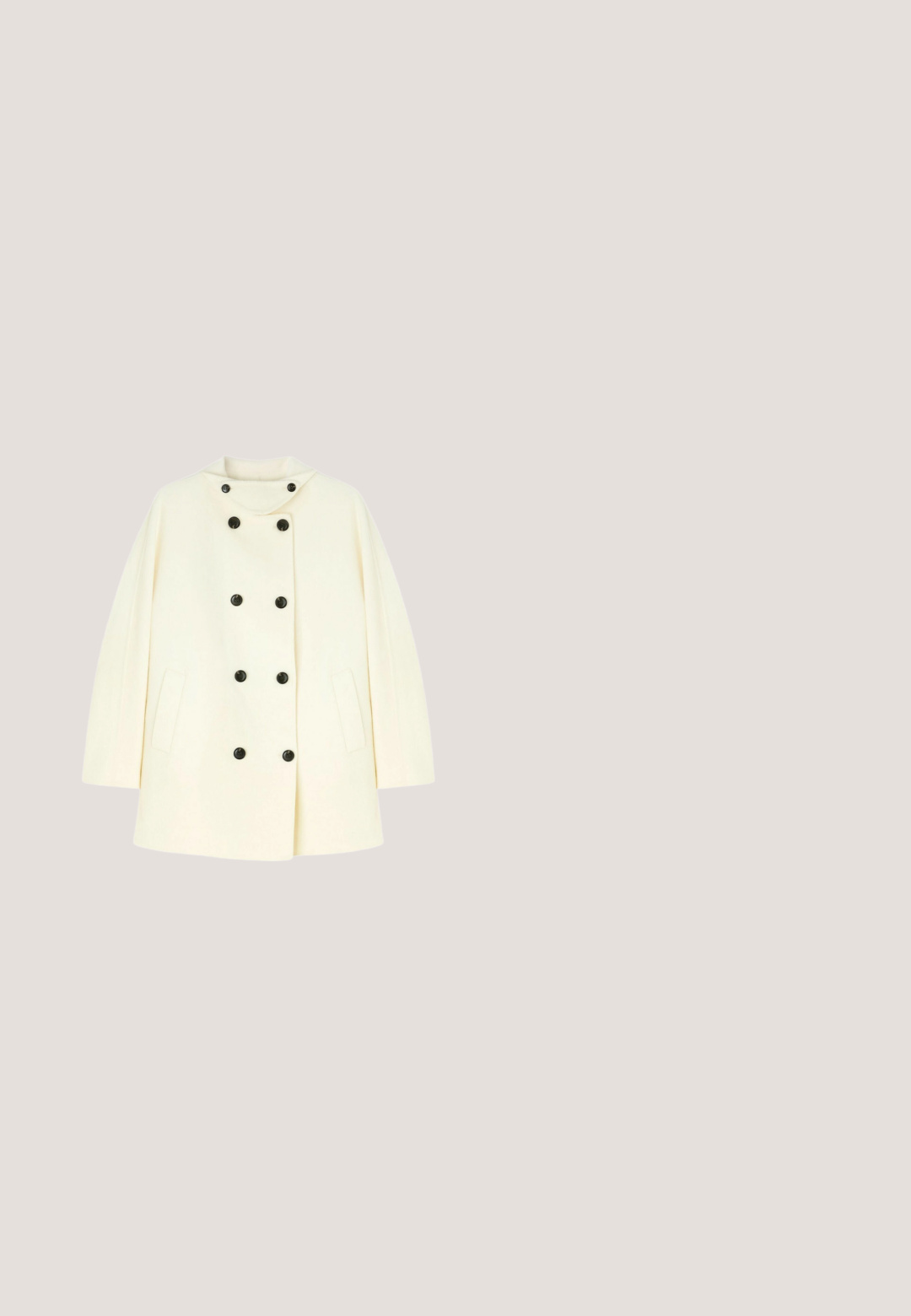 Manteau en laine couleur crème avec un design croisé, boutons noirs et coupe large avec poches latérales. Tissu doux et texturé.; Chemise blanche manches longues avec col rond, ourlet asymétrique avec bordure en dentelle et détails froncés sur le côté.; Jean blanc à jambes larges, avec une fermeture à boutons et cinq poches, confectionné dans un denim à la texture lisse, arborant un design classique.; Bottes blanches à chevilles avec une finition lisse, un bout carré et un talon bloc de hauteur intermédiaire. Les détails de couture accentuent le design minimaliste.; Victoria Hyde FONDANT CAKES - Sac à main - weiss; Latelita RIBBON BOW - Boucles d'oreilles - gold coloured