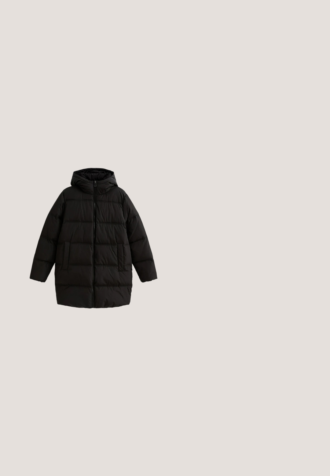 Zwarte pufferjack met capuchon, voorzien van een ritsluiting, twee voorzakken en een geborduurd ontwerp met horizontale naden.; Zwarte capuchonsweater met lange mouwen, voorzak en geribbelde boorden en zoom, getoond op een witte achtergrond.; Zwart shirt met lange mouwen, ronde hals en rechte zoom, getoond tegen een witte achtergrond.; Zwarte leggings van gladde, rekbare stof. Voorzien van een brede tailleband en een taps toelopend pootdesign, geschikt voor actieve of casual kleding.; Zwarte suède enkellaars met dikke, gestructureerde zool, afgeronde neus, aantreklus bij de hiel en decoratieve stiksels langs de bovenranden.; That’s Mine BENNY STROLLER ORGANIZER - Schoudertas - schwarz