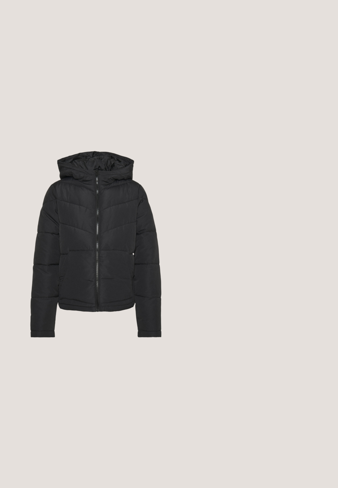 Noisy May NMDALCON JACKET - Žieminė striukė - black; Baltas ilgomis rankovėmis raibuotas golfas su apvalia iškirpte. Medžiaga yra lygi, su subtilia tekstūra ir pritaikytu dizainu. Nėra matomų detalių ar raštų.; Juodos tamprės su prigludusia forma, elastinga juosmeniu ir dviem priekinių kišenių. Audinys turi lygų paviršių ir prigludusią formą.; Juodi aukštakulniai drobiniai sportbačiai su balta gumine padu ir baltais raišteliais, parodyti iš šono ant balto fono.; Sidabriniai žiediniai auskarai, apvalios formos, lygus, blizgus paviršius ir vienodas plotis visame ilgyje. Minimalistinis dizainas be papildomų akcentų.; Juodas odinis diržas su stačiakampiu sidabriniu metaliniu skląsčiu. Diržas turi lygų paviršių ir siaurėjantį galą.