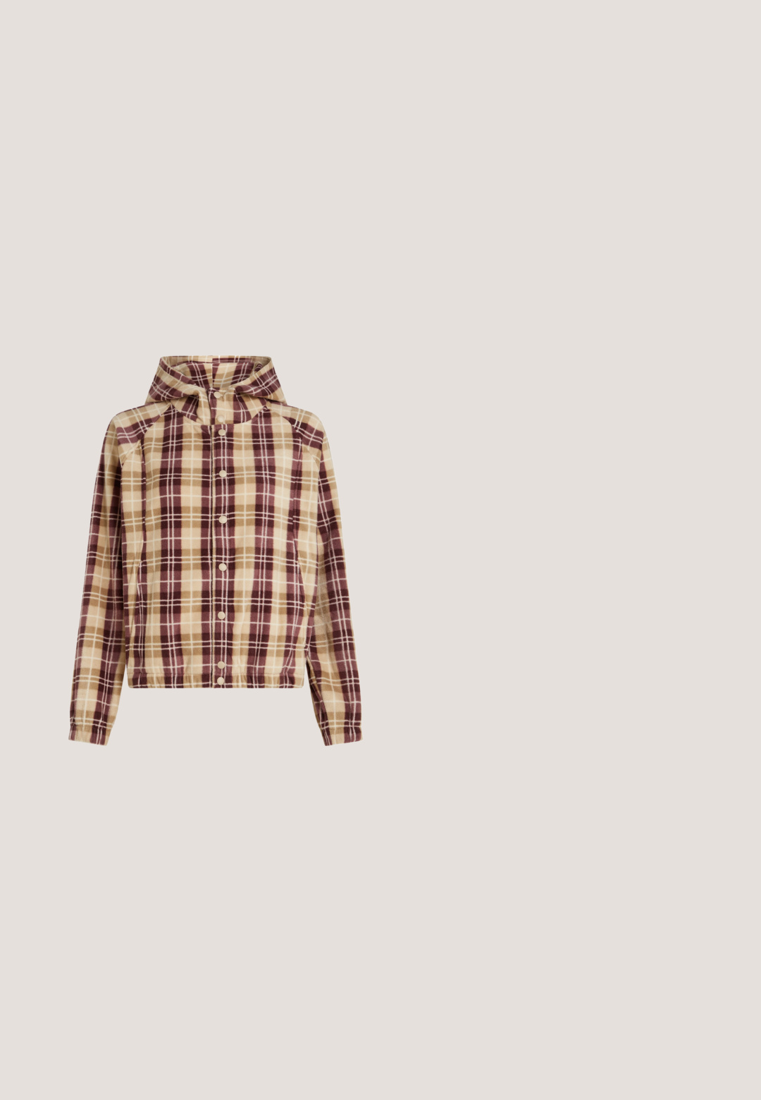 Plaid fleecejakke med hætte i brune, beige og cremefarver, med frontlukning med trykknapper og lange ærmer.; Pullover fleece med pink, orange og gule blomster mønstre på en mørkebrun baggrund. Har hætte og knaplukning. Blød tekstur.; Kortærmet brun t-shirt med rund hals og lille hvid O'Neill-logo på venstre bryst samt en lille label nær bundkanten.; Brune elastiske joggingbukser med ankelmanchetter og en lille O'Neill-logo på venstre lår.; Mørkerød atletisk sko med hvide og pink accenter. Har et mesh-overdel, polstret sål og karakteristiske bølgeagtige mønstre langs siderne.; Vinrød mulepose med tynde hvide lodrette striber og brede håndtag, med en rektangulær beige lap med "RVCA" i fede bogstaver.