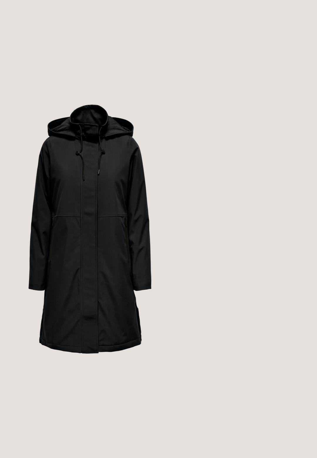 Veste imperméable noire avec capuche, dotée d'une fermeture éclair frontale, deux poches latérales et une coupe décontractée. Texture lisse et design minimaliste.; Pull noir en tricot à texture côtelée, décolleté large et manches longues légèrement bouffantes. Fabriqué en tissu doux et extensible.; Pantalon noir à taille haute et jambes droites avec quatre boutons visibles à l'avant et poches à l'avant et à l'arrière sur un fond gris clair.; Bottines Chelsea noires en matériau synthétique texturé, avec des panneaux latéraux élastiques, une languette de traction et une semelle épaisse et robuste.; Sac cabas noir avec une texture côtelée verticale, deux poignées en tissu et une forme structurée. Design simple sans ferrures ni accents visibles.; Deux bracelets de perles argentées sur fond blanc ; l'un avec des perles irrégulières et l'autre avec des perles uniformes et un petit charme en forme de goutte.