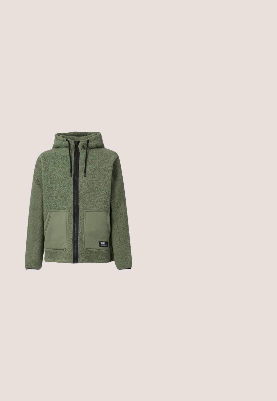 Veste en polaire verte à capuche avec fermeture éclair intégrale noire, cordons, deux poches plaquées frontales et étiquette de marque « Rebel » sur la poche inférieure.; Pull en maille vert olive avec un col haut et une fermeture à glissière quart. Comprend des manches longues et un ourlet côtelé. Fabriqué en matériau doux et texturé.; T-shirt en coton gris avec un col rond, des manches courtes et un texte rouge indiquant "Purpose" au-dessus de "Grounded" sur la partie gauche de la poitrine.; Pantalons de survêtement vert olive en tissu doux, dotés d'une taille élastique avec cordon de serrage, de poches latérales et de jambes droites.; Baskets en caoutchouc vert avec une semelle blanche, dotées d'accents perforés, de lacets et d'une unité de coussin d'air visible au niveau du talon.; Sac bandoulière rectangulaire vert olive avec rabat, sangle noire réglable et petite étiquette de marque noire à l'avant.