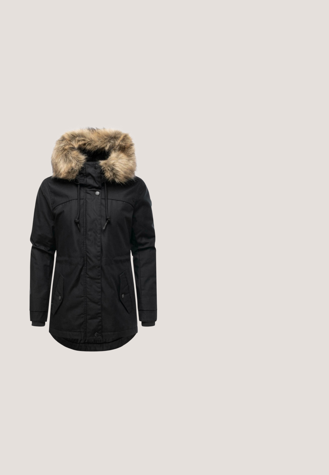 Schwarze Parkajacke mit gefütterter Kapuze, Zugbanddetail, zwei Seitentaschen und gerippten Bündchen. Glatte Textur, funktionales Design.; Marineblauer Strickpullover mit einem strukturierten Zopfmuster, darunter ein weißes Hemd mit Kragen. Lange Ärmel und ein gerippter Saum runden das Design ab.; Weißes Langarm-T-Shirt mit V-Ausschnitt. Hergestellt aus weichem Stoff, der eine glatte Textur aufweist und in einem lässigen Schnitt für optimalen Komfort gestaltet ist.; Graue Jeans aus Denim mit geradem Bein, mit Used-Effekten, fünf Taschen und kupferfarbenen Nieten. Der Bund verfügt über ein Logoshirt.; Josef Seibel Snowboot/Winterstiefel - schwarz; Schwarze Lederschultertasche mit verstellbaren Trägern und Frontreißverschlusstasche, vor weißem Hintergrund präsentiert.