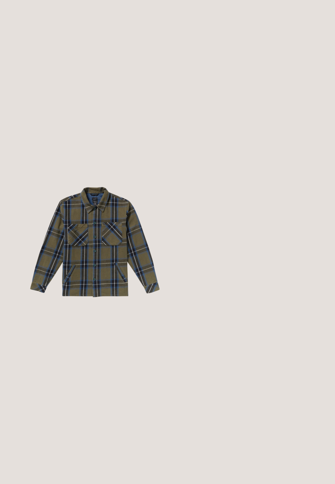 Kariertes Hemd in Olivgrün und Blau mit zwei Brusttaschen, durchgehender Knopfleiste und Kragen. Aus Flanell hergestellt, mit einer strukturierten Oberfläche.; Langärmeliger Pullover mit Rundhalsausschnitt und horizontalen beige- und türkisfarbenen Streifen mit abstrakten und diamantförmigen Mustern.; Beige Baumwoll-T-Shirt mit einem bunten, stilisierten "ELEMENT"-Grafik auf der Vorderseite. Mit kurzen Ärmeln und Rundhalsausschnitt.; Hellblaue Jeans mit geradem Bein, Frontknopf- und Reißverschluss, Gürtelschlaufen und normalen Vordertaschen.; Braun hohe Sneaker mit einem glatten Lederoberteil, gepolstertem Kragen, schwarzen Akzenten und weißer Zwischensohle, mit runden Schnürsenkeln und strukturierten Mustern.; Braune Leinencrossbody-Tasche mit schwarzen Akzenten, verstellbarem Gurt, zwei Reißverschlussfächern und gesticktem Logo auf der Vorderseite.