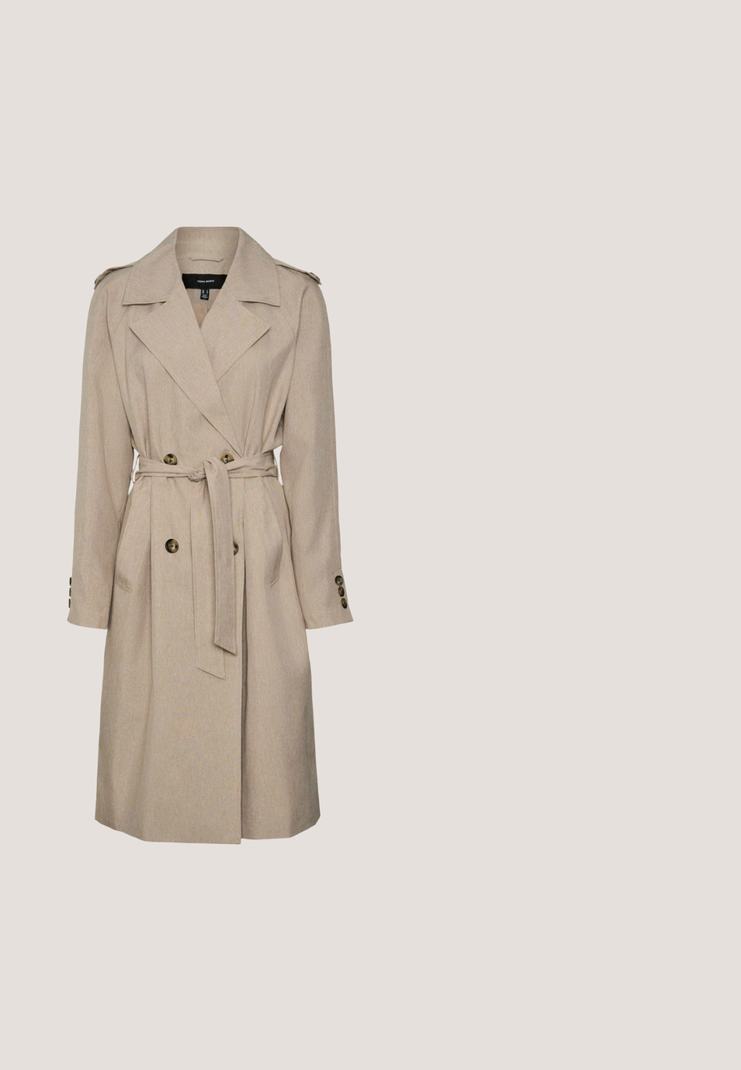Beige trenchcoat van gestructureerde stof, met een dubbelgeknoopte voorkant, riem in de taille en knoopmanchetten.; Beige gebreide trui met een brede bootnek, verlaagde schouders en lange mouwen. Heeft een geribbelde zoom en manchetten, casual boxy fit.; Witte lange mouwen blouse van ribstof, met een ronde hals en een getailleerd ontwerp. Geen patronen of accenten zichtbaar.; Zwarte rok met een bloemenkantpatroon in lichtblauw, boven-de-knie lengte, met een gladde textuur en een effen tailleband.; ONLY SHOES ONLDOJA - Plateaulaarzen - black; Crème-kleurige leren tas met een gebogen ontwerp, voorzien van zilverkleurige hardware, een ritssluiting en decoratieve bandjes met ringen.