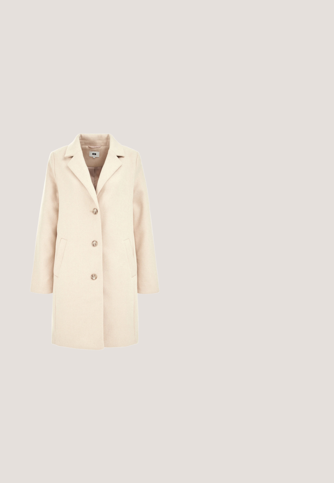 Beige wollen mix jas met lange mouwen, geknopen revers en drie knopen aan de voorkant. Voorzien van twee zijzakken en een gladde binnenvoering.; Crèmekleurige v-hals trui met lange mouwen, doorgezakte schouders en zwarte bies op de mouwboorden, maat small, merk Comma.; Gestreept top gemaakt van een zachte stof, met een bootnek en driekwart mouwen. Lichtbeige met witte horizontale strepen.; Beige op maat gemaakte broek met een rechte pijp, riemlussen en een rits aan de voorkant. Glad stof met een subtiele glans en geen zichtbare patronen.; Beige suède instapper met een ronde neus, gestikte details en een rubberen zool met kleine nopjes voor grip. Zijaanzicht.; Beige handtas met cirkelvormig patroon op de stof, ritssluiting in goudkleur, korte hengsel en afneembare, verstelbare schouderriem.