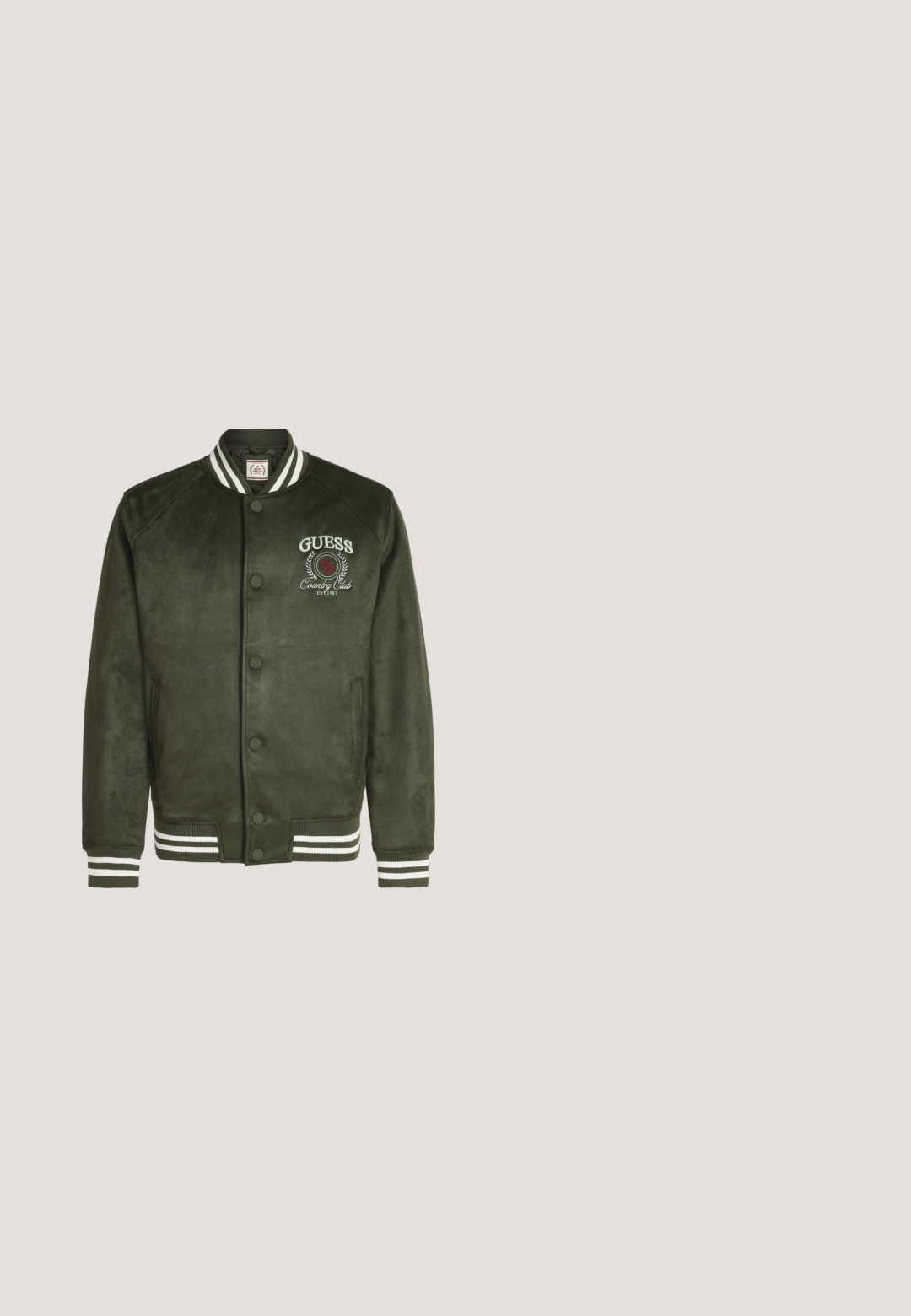 Dunkelgrüne Collegejacke mit weiß gestreiftem Kragen und Bündchen, Knopfleiste vorne und "GUESS Country Club" Logo auf der linken Brust.; Fleece-Pullover in Olivgrün, mit einem Halb-Zip-Kragen und einer Brusttasche auf der linken Seite. Strukturierter, weicher Stoff mit lockerer Passform.; Olivegrünes Baumwoll-Tanktop mit rundem Ausschnitt und schwarzem Levi's-Logo in der Mitte. Hat einen einfachen, geraden Schnitt und keine Ärmel.; Tarnfarbe Cargo-Hose in verschiedenen Grüntönen und Brauntönen, mit mehreren Taschen und einer lockeren Passform, aus strapazierfähigem Material.; Element HEATLEY 2.0 - Sneaker low - gmb; Schwarze Bauchtasche mit hellgrauem GUESS-Logo-Muster, zwei silbernen Reißverschlusstaschen und einem kleinen dreieckigen GUESS-Logo-Patch.