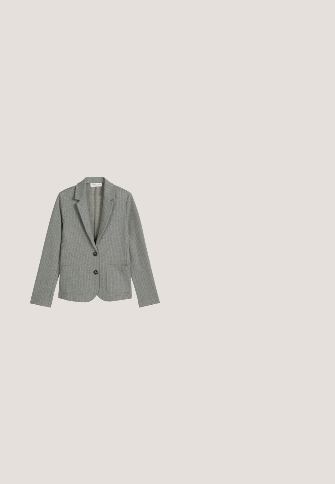 Grijs gestreept colbert met een aansluitend ontwerp, twee voorzakken en twee knopen. Gemaakt van een gestructureerde stof, met een klassieke gerevende revers.; Bordeaux rode trui met lange mouwen, ronde hals en geribbelde boorden aan mouwen en zoom, weergegeven tegen een witte achtergrond.; Witte blouse met lange mouwen, met een gerimpelde hoge kraag en verticale ruches aan de voorkant. Lichtgewicht katoenen stof.; Bordeaux wijde pantalon van katoen. Heeft een hoge taille, knoopsluiting aan de voorkant en twee achterzakken. Gladde textuur.; Zwarte leren loafer met een bovenwerk in mocassinstijl, gestructureerde franjes en een dikke zwarte rubberen zool. Gladde afwerking, ronde neus.; Kleine donkerrode leren schoudertas met een dunne band en een gouden "Love Moschino" logo aan de voorkant.