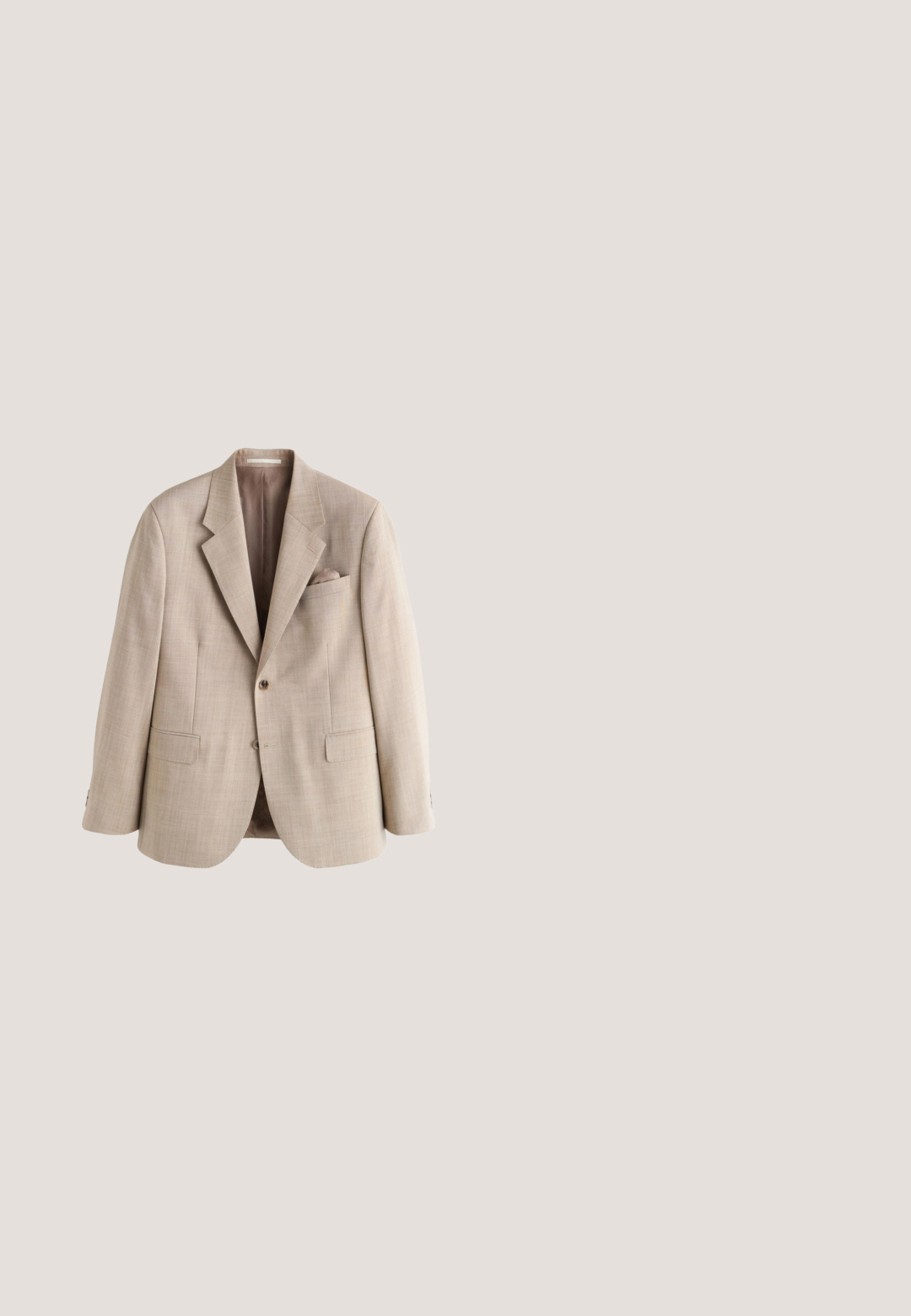 Beige enkeltbrystet herreblazer med notch revers, to knapper, to frontklaplommer og en brystlomme med et matchende lommetørklæde.; Beige crew-neck sweater lavet af blødt strikstof. Har lange ærmer samt ribbede manchetter og kant. Minimalistisk design med en glat tekstur.; Grå tekstureret stof med en spænde rem detalje. Designet har et moderne snit og synlige syninger.; Mørkebrune læder loafers med en afrundet tå, hævet syning og en let hæl. Glat tekstur og klassisk design.; Sølv rustfrit stål ur med en hvid tekstureret urskive, sort læderrem og blå undermåler. Har markører og visere til timer og minutter.; Brun læderbælte med en glat overflade, sølvmetal spænde og enkelt tand fastgøring. Har en syet kant og knapdetalje.