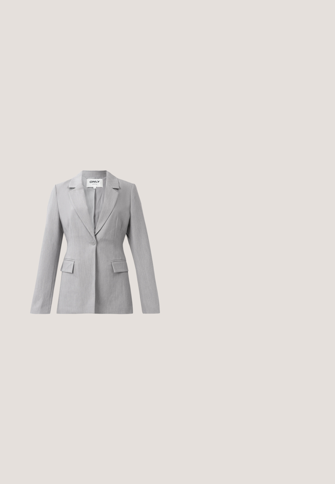 Grå blazer lavet af tekstureret stof, med en notch krave, enkelt knaplukning og to frontlommer. Klassisk skræddersyet design.; Ærmeløs sort minikjole dækket af skinnende pailletter med tynde spaghetti-stropper og en V-formet halsudskæring.; Sølv højhælede sandal med en snøredesign, glitrende materiale, rhinsten accenter og en slank ankelrem. Firkantet tå og poleret hæl.; Sorte plastik solbriller med en overdimensioneret katteøje-form og gradient grå linser. Har diskret branding i guldfarvet tone på stellet.; Sølvfarvet metallic crossbody taske med kædestrop, geometrisk form, glat tekstur og logodetalje. Har lynlåslukning og dekorativ syning.; Gennemsigtige rektangulære ørehængere i et kaskadedesign med flere sammenkoblede sten, sat i sølvfarvet metal med en poleret finish.
