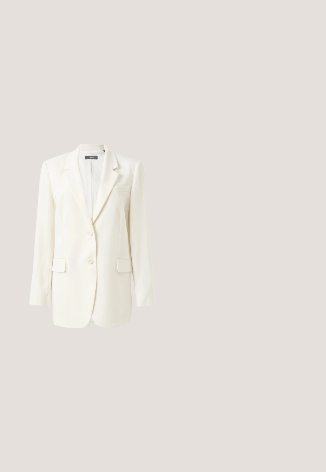 Blazer blanc sur mesure avec un col cranté, deux poches avant, fermeture par bouton et tissu texturé. Coupe classique avec des manches longues.; Blouse beige avec broderie florale, manches bouffantes transparentes, encolure ronde et fermeture éclair au dos. Motif floral texturé sur le panneau avant.; Jupe trapèze beige avec un tissu transparent superposé comportant une broderie florale blanche complexe et une ceinture lisse.; Sandale à talon avec lanières en métal doré clair, à design noué, bout ouvert et talon bloc. Détails en tissu texturé et bride ajustable à la cheville.; Sac bandoulière en cuir beige avec une surface texturée, une bandoulière chaîne dorée et un fermoir rectangulaire à l'avant. Design élégant et compact.; Marchesa Boucles d'oreilles - gold-coloured