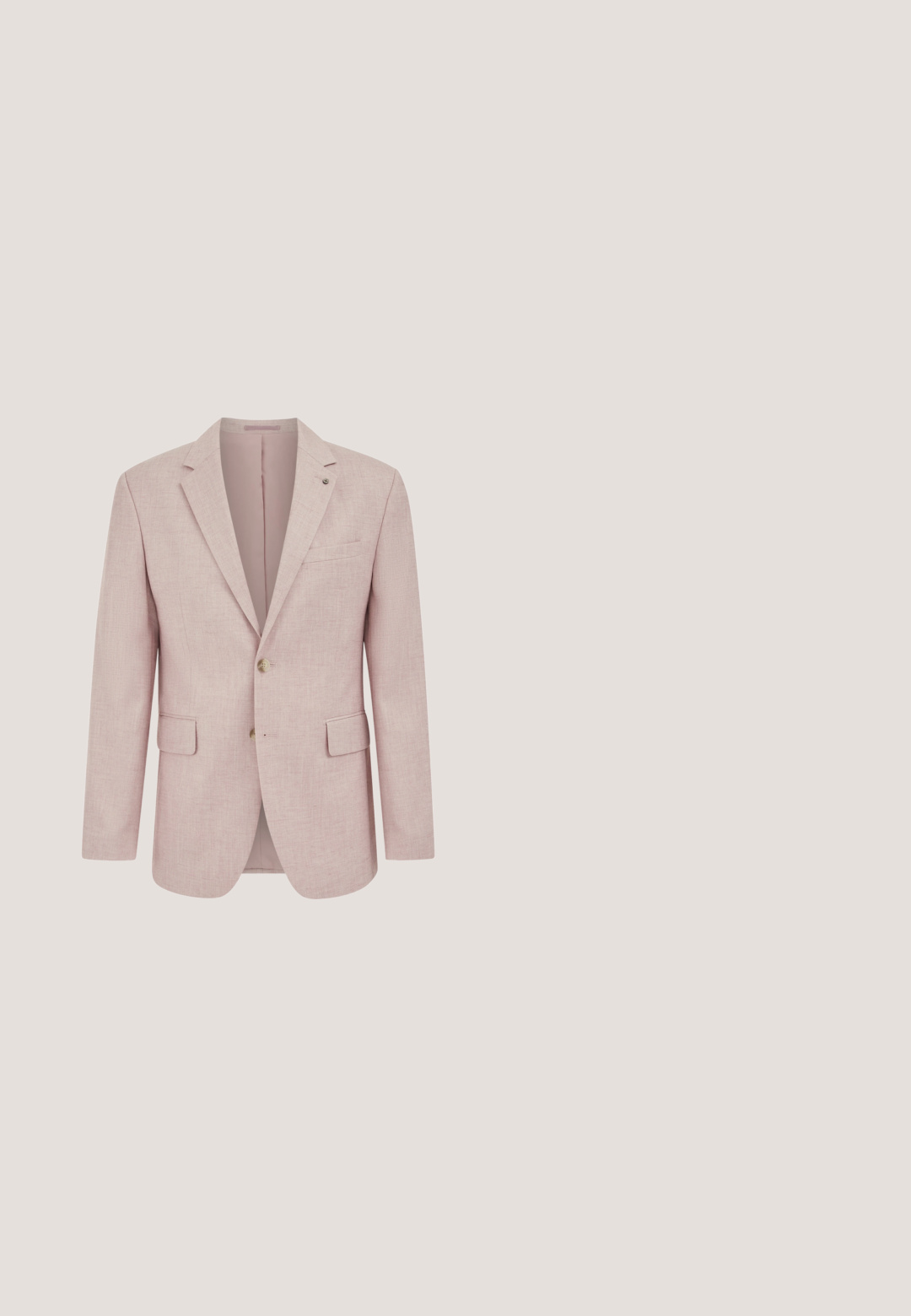 Blazer rosa claro de un solo botón con solapas con muesca, dos bolsillos frontales con solapa, bolsillo en el pecho y dos botones en la parte delantera.; Camisa de manga corta, con cuello en color rojo rosa, de tejido texturizado con un ligero arrugado. Presenta dos bolsillos en el pecho y botones oscuros.; Pantalones de lino beige claro de corte slim con trabillas para cinturón, cierre de un solo botón y bolsillos delanteros, presentados sobre un fondo blanco.; Zapatos slip-on de ante en rosa suave con puntera redondeada y plantilla acolchada. Presentan un detalle de costura simple y una suela de goma de color claro.; Corbata de seda rosa claro con patrón floral circular azul y una etiqueta visible de diseñador en el extremo estrecho.; Cinturón de tela trenzada en beige claro con una hebilla metálica plateada. Cuenta con una textura suave y un acento de cuero en el extremo. Longitud ajustable.