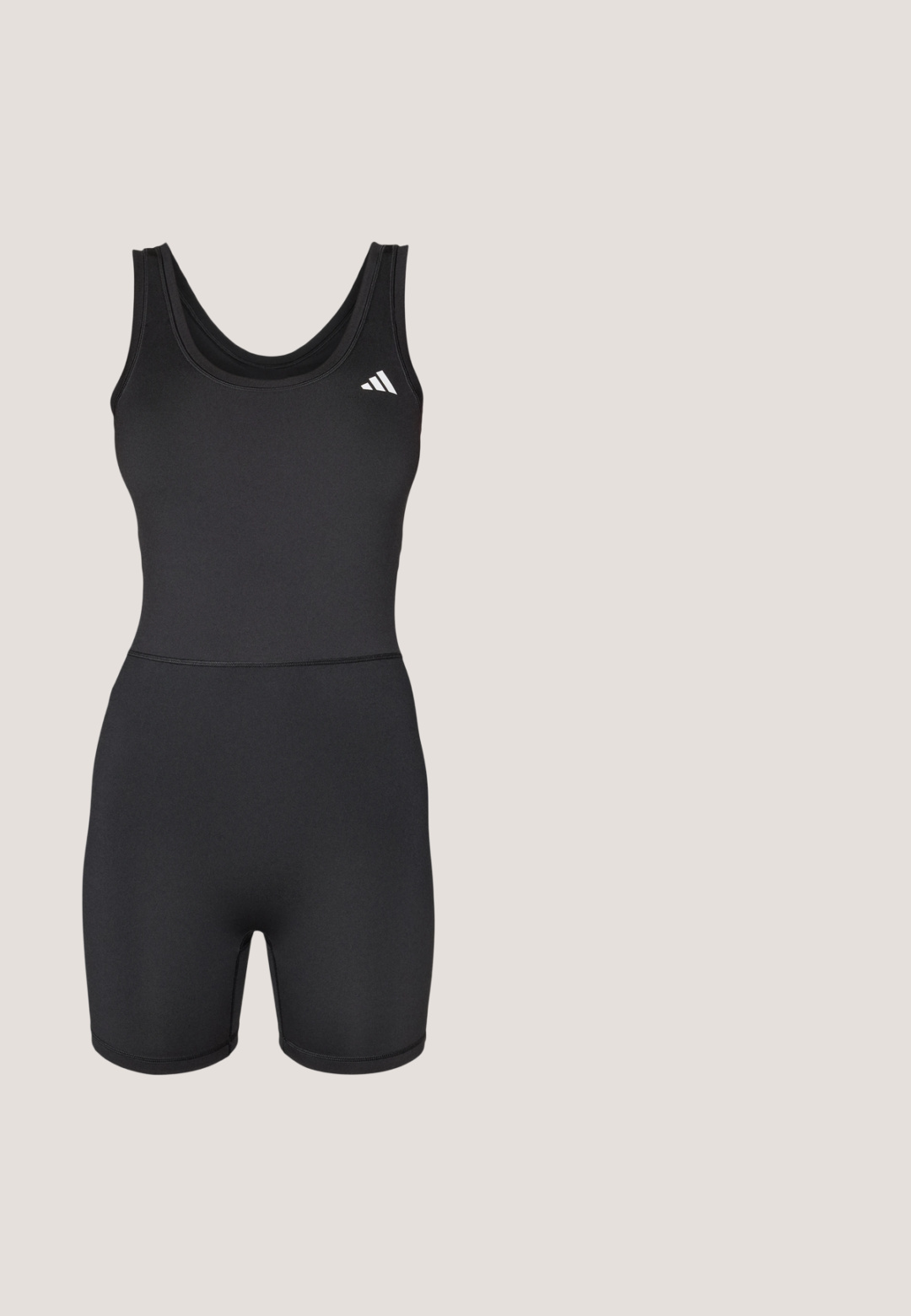 Bodysuit de sport noir avec un design ajusté, sans manches et jambes courtes. Présente un col rond et un accent logo blanc sur la poitrine.; Haut de sport cropped à manches longues vert fluo avec fermeture éclair à l'avant, col montant, logo Adidas sur la poitrine gauche et trois bandes le long des manches.; Chaussure de course bleu clair avec des rayures blanches et une semelle grise flottant au-dessus d'une marche en béton avec des escaliers flous en arrière-plan.; Lunettes de soleil en plastique violet avec des verres verts rectangulaires. La monture présente une finition brillante et un logo "Vogue" doré sur les côtés.; Sac à main rectangulaire rouge avec deux longues poignées et petit logo Adidas à l’avant, fabriqué en matériau lisse imitant le cuir.; Deux paires de boucles d'oreilles en argent en forme de créole avec une texture légèrement martelée sur un fond blanc.