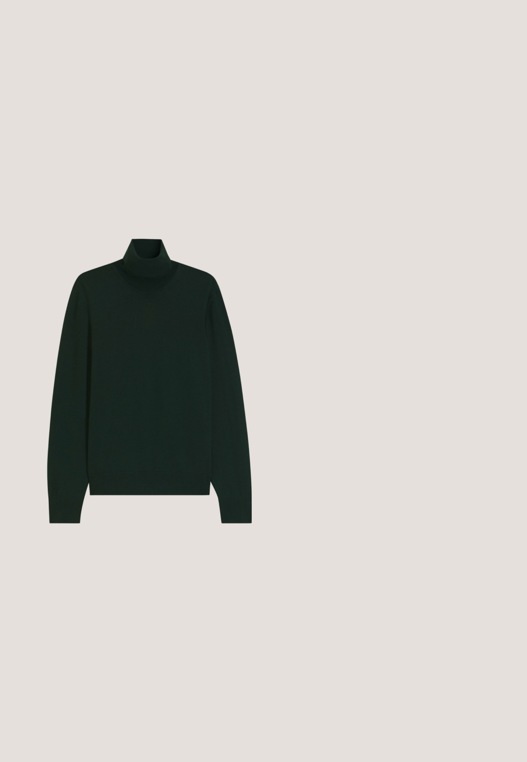 Langärmliger schwarzer Rollkragenpullover mit gerippten Bündchen und Saum, flach auf weißem Hintergrund ausgelegt.; Braune Herringbone-Hosen mit schlanker Passform, ausgestattet mit einem Knopfverschluss vorne und seitlichen Taschen, aus strukturiertem Stoff mit einem dezenten Glanz.; Schwarze Leder-Dressschuhe mit einer runden Zehenpartie, glatter Oberfläche, minimalen Nähten und flacher Sohle mit dezentem Branding an der Ferse.; Grüne Krawatte mit dezentem geometrischem Muster. Hergestellt aus glattem Stoff mit spitzer Spitze und schmaler Form für einen modernen Look.; Schwarze Lederhandtasche mit glatter Oberfläche, zwei oberen Griffen und einem abnehmbaren Schultergurt. Verfügt über eine Reißverschlusstasche vorne und ein Logodetail.; Schwarzer Ledergürtel, aufgerollt mit einer rechteckigen mattschwarzen Schnalle und dezent geprägt mit Logo auf weißem Hintergrund.