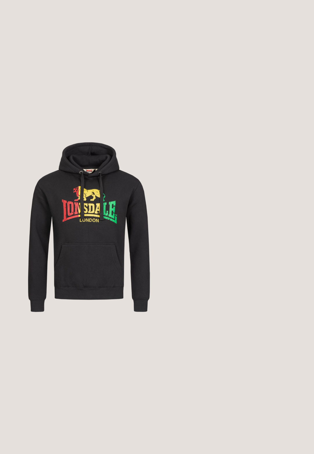 Must kapuutsiga dressipluus ees oleva kängurutasku ja "Lonsdale London" logoga punases, kollases ja rohelises koos lõvipõhjapildiga.; Mustardamata ilma varrukat denim vest, millel on kaks rinnahukka, nööpide sulgemise ja graafilise prindiga, mis kujutab "Beebi Number" disaini ja logosid.; Roheline ja hall kamoflaažiga cargo pükste komplekt, millel on mitu taskut, elastne vöökoht, reguleeritavad pahkluue sääred ja mugav lõige.; Madalad musta ja halli värvi tossud neoonkollaste detailidega, mustade paeltega ja valge DC logoga küljel, helehallil taustal.; Mustad ristkülikukujulised päikeseprillid tumedate toonidega läätsede ja läikiva raamiga, asetatud lamedalt heledale pinnale.; Kamuflaažiga ristiõlakott, mis on valmistatud vastupidavast kangast. Omab musta, valget ja lilla värvitooni, reguleeritavat rihma ja lukuga sulgemist.