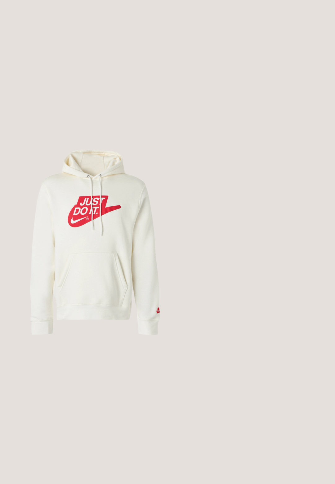 Cremefarvet hættetrøje lavet af bomuldsblanding med et rødt "JUST DO IT." logo og kængurulomme. Inkluderer snoretræk og ribkantede manchetter.; Lysegrå kortærmet t-shirt med sort Nike swoosh og "JORDAN AIR" tekst på fronten.; Lysblå joggebukser med elastisk talje, prydet med et lille rødt Nike-logo og teksten "Athletic Department". Blødt bomuldsstof.; Grå og sort atletisk sko med hvid sål og hvid Nike swoosh-logo på en ensfarvet lys baggrund.; Solsorte med mørkegrå tonede linser, tynd sort metalramme og et slankt design. Har buede linser og justerbare næsepuder.; Sort crossbody-taske med et struktureret lædermønster, rektangulær form, med lynlås og en kontrasterende stofrem.