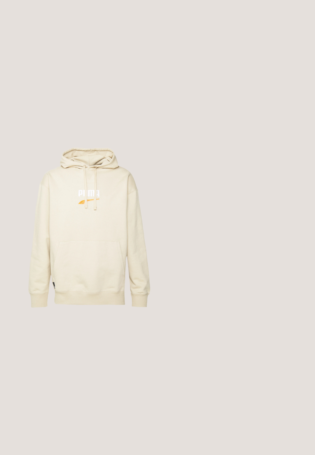 Beige hoodie gemaakt van zachte stof, met een voorkant zak, geribbelde manchetten en een geborduurd PUMA-logo in wit en oranje.; Groen T-shirt met korte mouwen, gemaakt van katoen, met een ronde hals en een klein wit logo op de borst. Soepele textuur, ontspannen pasvorm.; Bruine sportbroeken met blauwe zijstrepen, elastische tailleband en een rechte snit. Gemaakt van een zachte, gestructureerde stof voor comfort.; Etnies BARGE - Sneakers laag - brown/beige/gum; Zwarte rechthoekige toilettas van textuurmateriaal met een ritssluiting, voorzien van een zijhandvat en een klein logo-detail.; Zilveren metalen schakelarmband met een groene krokodillencharme met rode accenten en een kreeftsluiting.