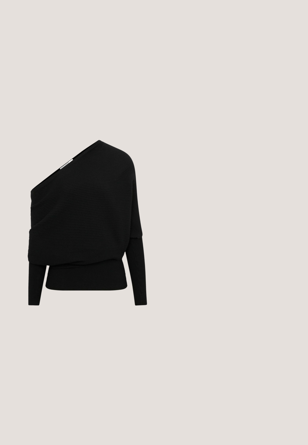 Mustat ribbed-pullot, joissa on epäsymmetrinen off-shoulder-muotoilu, pitkät hihat ja tekstuuri. Ominaisuuksiin kuuluu tiukka alahelma.; Oliivivihreä ribattu hihaton paita, jossa on pyöreä kaula-aukko ja viisi nappiä edessä. Pehmeä rakenne ja vartalonmyötäinen muotoilu.; Mustat leveälahkeiset collegehousut pehmeästä materiaalista, joissa on valkoiset sivuraitat ja edessä kirjailtu logo.; Musta urheilukengät, joissa on mokkanahka- ja käärmeennahkakuosisia yksityiskohtia, valkoiset nauhat ja kevyt kumipohja. Sisältää erottuvia materiaaleja ja tekstuureja.; Musta nahkainen käsilaukku punotuilla kahvoilla, kultaisen sävyiset metalliosat, koristeellinen hapsu ja kohokuvioitu logo edessä. Rakenne on jämäkkä, ei kuvioita.; Kullançılı bir daire, kalp atış çizgisiyle bir kalbe bağlı ve bir hilal charm ile süslenmiş altın zincir bilezik.