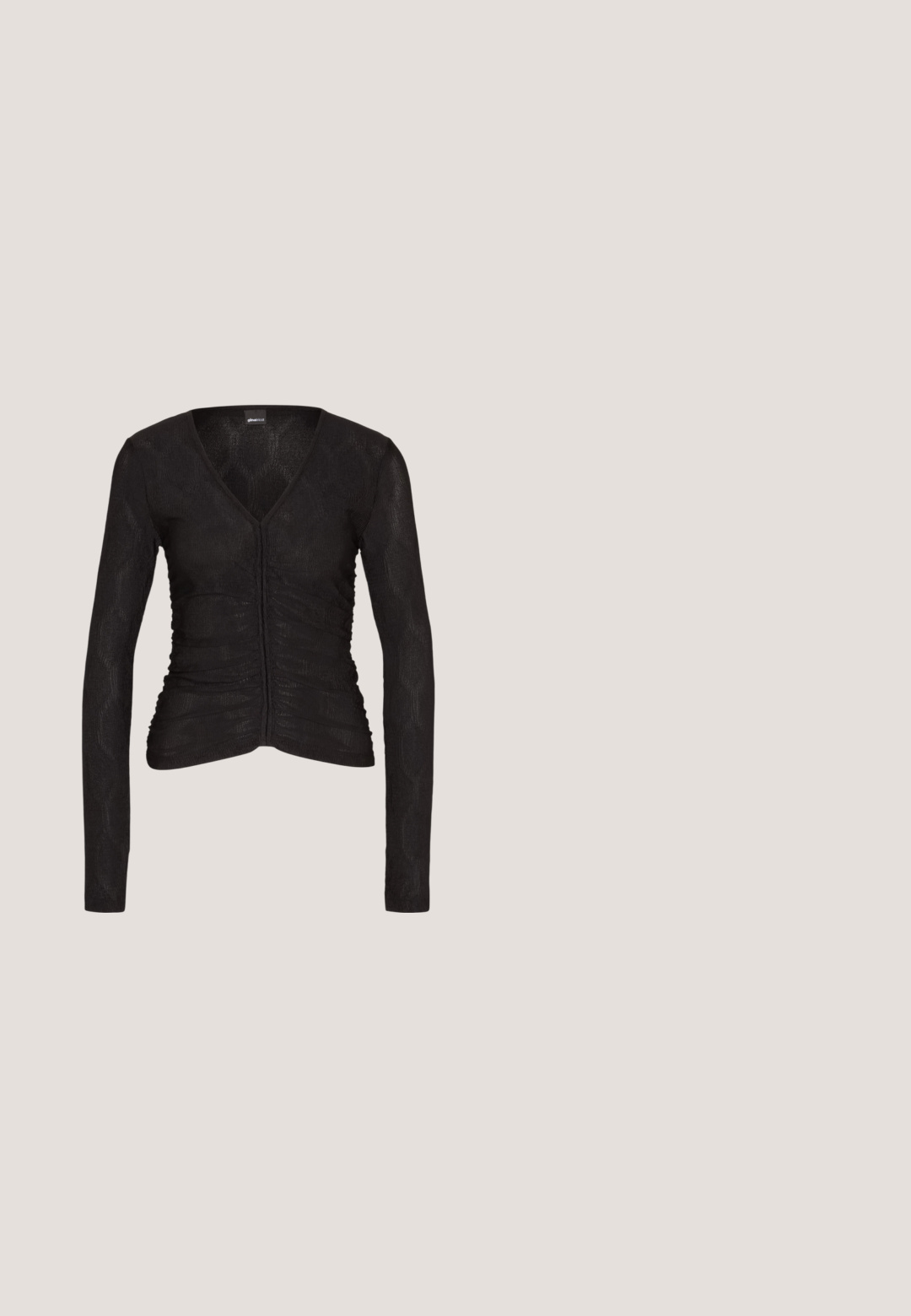 Gina Tricot LEXIE  - Langarmshirt - black; Schwarzer Minirock aus weichem, elastischem Material mit einem dezenten Schimmer. Verfügt über Raffung und einen Kordelzug auf einer Seite.; Zign by Zalando LEATHER - Schnürstiefel - black; Schwarze hexagonale Sonnenbrille mit Verlaufsgläsern, glänzender Oberfläche und dezentem Branding am Bügel. Aus langlebigem Kunststoff gefertigt.; Schwarze rechteckige Schultertasche mit einem verstellbaren Riemen und einem oberen Reißverschluss vor einfachem Hintergrund.; Silberner Doppelring mit einer glatten, polierten Oberfläche. Verfügt über ein fließendes, kurviges Design mit überlappenden Abschnitten für einen modernen Look.