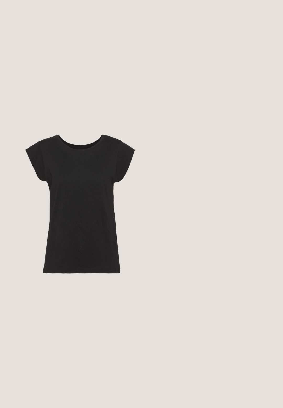 Camiseta de algodón negra con manga corta tipo cap sleeve, escote redondo y un corte relajado. Textura suave sin patrones ni adornos visibles.; Falda midi de satén negro con una textura suave, forma de A y un brillo sutil. Presenta un diseño elegante y sencillo sin adornos.; Las mulas de cuero negro con punta abierta cuentan con una amplia tira frontal y un chunky tacón alto con una textura suave. Se muestra la vista lateral.; Gafas de sol rectangulares negras con lentes oscuros, montura de plástico grueso y patillas anchas. Superficie lisa y diseño anguloso.; Bolso de mano de cuero negro con forma triangular, tapa en ángulo y un asa superior redondeada. Presenta una textura suave y detalles de diseño minimalistas.; Pendientes de aro dorados con una superficie texturizada y pequeños acentos redondeados. Diseño circular y cierre de tipo post-back.
