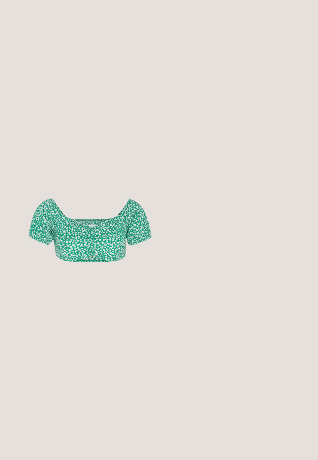 Even&Odd by Zalando T-shirt print - green; Zwarte high-waist flare jeans met een knoop aan de voorkant, riemlussen en vijf zakken, weergegeven op een witte achtergrond.; Zwarte leren platform sandalen met een open teen ontwerp, enkelbandje en een stevige vierkante hak. Soepele textuur en minimalistische stijl.; Zwarte zonnebril met grijze lenzen, versierd met een rasterpatroon van kleine metalen strass-steentjes langs het montuur. Gladde afwerking, hoekig ontwerp.; Zwarte leren handtas met krokodilstructuur, zilveren draaiversluiting en lange zilveren kettingriem met leren schouderpad.; Zilveren oorbellen in de vorm van een ring met een gepolijste afwerking, met een cirkelvorm en een scharnierende postsluiting. Glad oppervlak met minimale details.