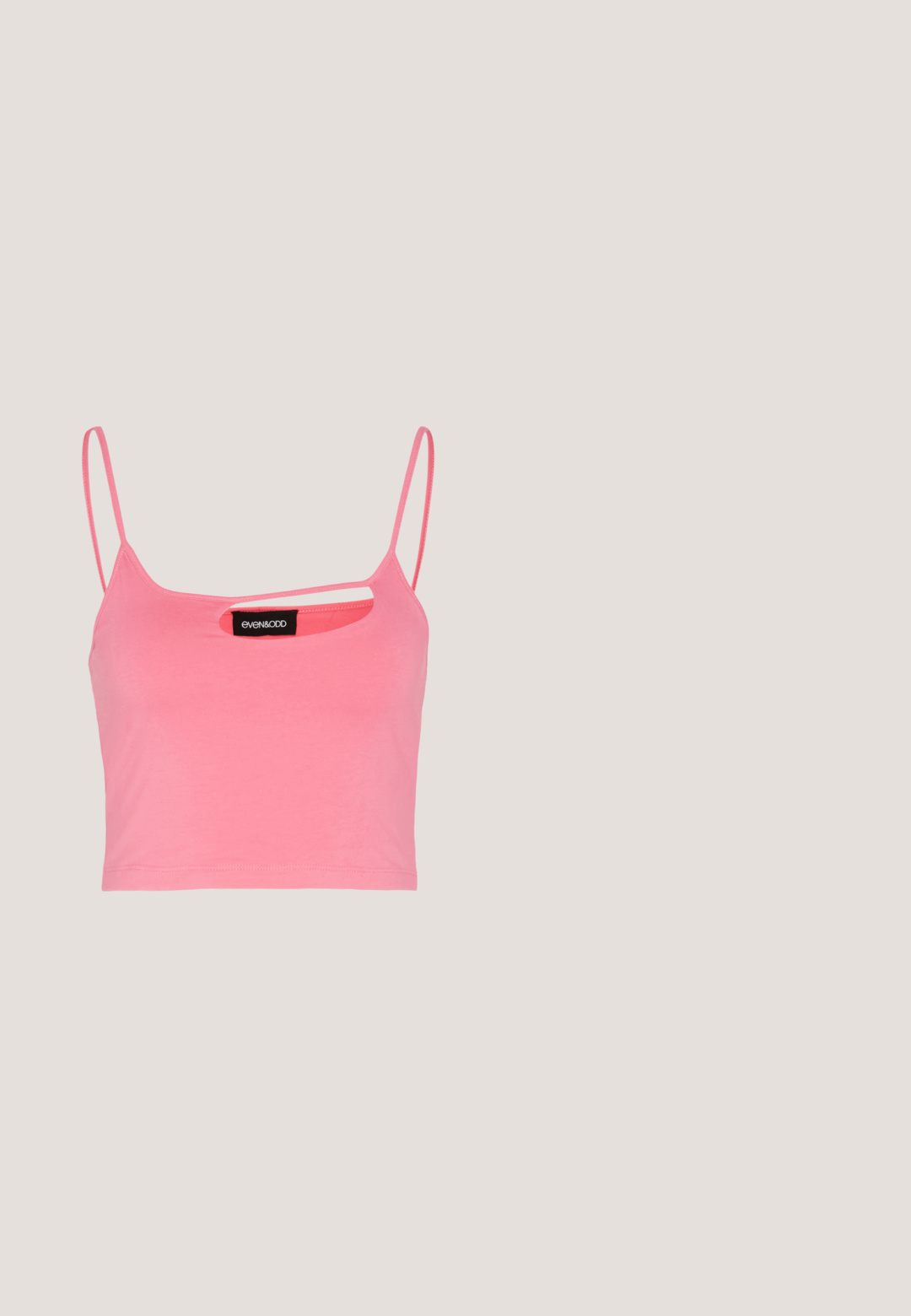 Even&Odd Top - pink; Vidde bukser i blødt pink bomuldsstof med frontknaplukning, plisseret design og afslappet silhuet.; Grå mesh løbesko med en karakteristisk pink og gul swoosh, sorte accenter og en tekstureret gummisål. Har forstærket tå og polstret krave.; Lyserøde transparente solbriller med ovale linser, mørkerød toning og slanke stænger, der har en glat overflade og diskret detaljering på rammen.; Rosa, polstret håndtaske med afrundet design, lavet af skinnende materiale. Har et samlet håndtag og en lynlås til sikker adgang.; Sølv hoops med en bølget, uregelmæssig tekstur. Har en tynd, cirkulær form og en reflekterende finish.