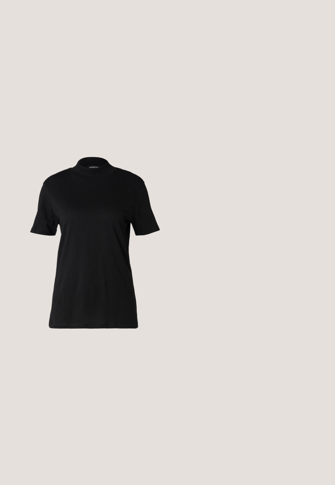 Camiseta negra de manga corta con un cuello alto, hecha de tela de algodón suave. Diseño simple sin patrones ni gráficos visibles.; Soaked in Luxury SHIRLEY PANTS - Pantalones - brown; Mule negro de punta abierta con tacón cuadrado y punta cuadrada, con la marca "EVEN&ODD", colocado sobre un pavimento gris cerca de una pared de azulejos.; Gafas de sol estilo ojo de gato con montura de carey negra y naranja, lentes marrones y puntas elegantes y afiladas. Presenta un logo minimalista en la patilla.; Pendientes de aro de oro con una superficie texturizada e irregular. Presentan un diseño ligero y una forma circular, aptos para el uso diario.; Cinturón de cuero negro con una textura suave, con una hebilla metálica en tono plateado y acentos de bucle simples. El diseño es elegante y minimalista.