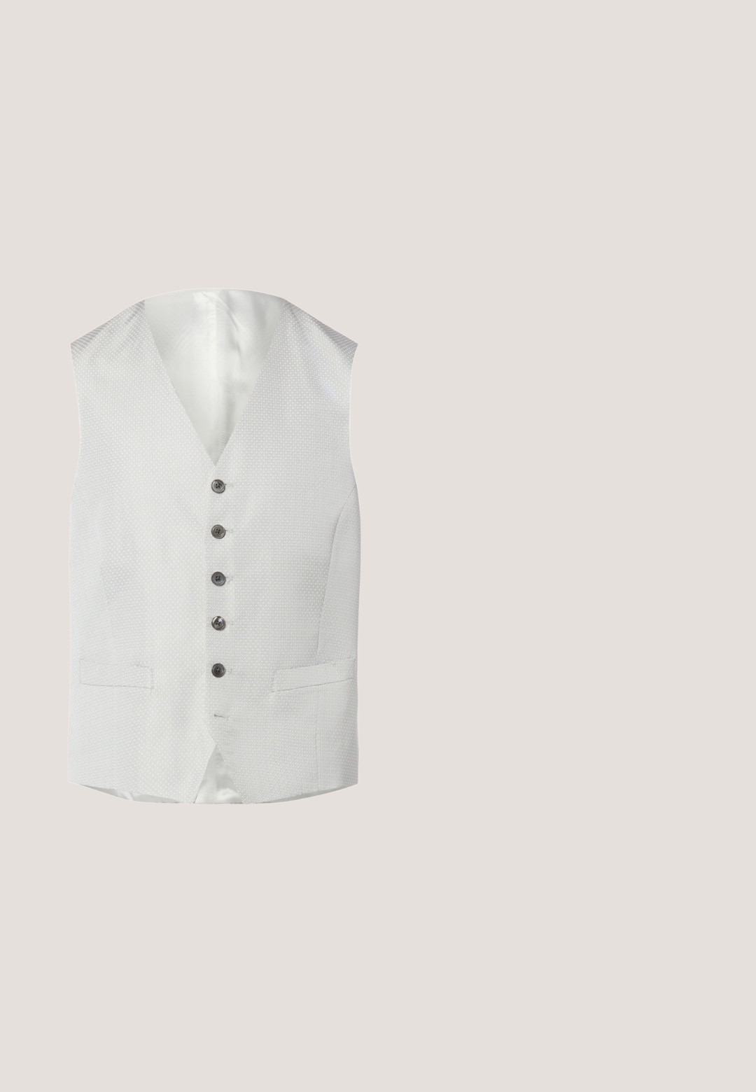 Gilet pour homme gris clair texturé avec cinq boutons foncés et deux poches passepoilées à l'avant, doté d'un col en V et d'une doublure intérieure en satin.; Chemise blanche à manches longues en coton avec une texture lisse. Elle présente un col classique, des manches longues et un petit logo sur la poitrine.; Jack & Jones Classic Wide Leg Fit - Pantalon classique - black; Chaussure Oxford en cuir noir avec lacets, suspendue en l'air au-dessus d'un tapis beige dans un cadre minimaliste.; Lunettes de soleil rectangulaires noires avec verres teintés foncés et branches fines, présentées sur une surface blanche.; Ceinture en cuir noir avec une texture lisse, boucle rectangulaire en argent et une boucle pour l'extrémité. Présente des coutures soignées le long des bords.