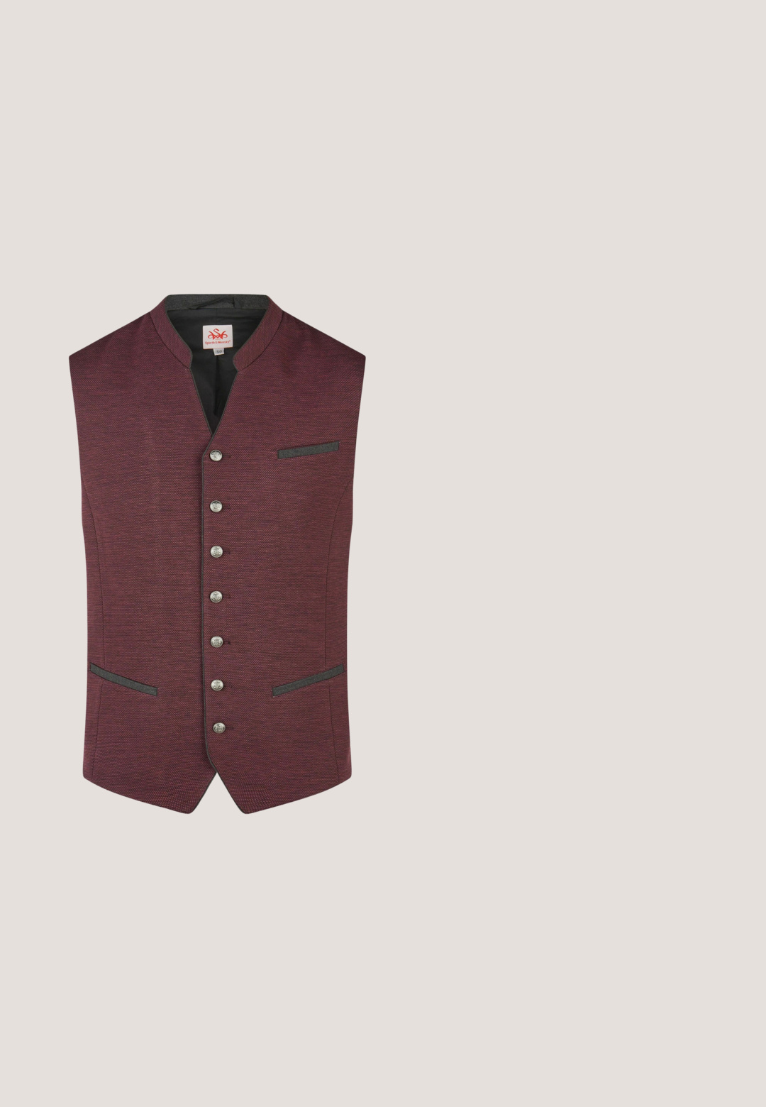 Gilet texturé marron pour homme avec un bord noir, sept boutons argentés à l'avant, et trois poches passepoilées, une sur la poitrine et deux à la taille.; Chemise à manches longues à carreaux rouges et blancs avec col, présentant une patte de boutonnage sur le devant et des poignets contrastés. Tissu en coton.; Shorts en cuir marron avec des motifs de cerfs en relief décoratifs, coupe ajustée et un côté à boutons. Comprend une ceinture avec une boucle ornée.; Chaussures en cuir bourgogne avec semelles en caoutchouc marron, bout rond, couture blanche et œillets dorés. L'intérieur présente une doublure jaune.; Lunettes de soleil avec une monture écaille de tortue, verres carrés et teinte brune. Caractéristiques d'un bras texturé et d'un détail de logo sur la branche.; THOMAS SABO TIGER'S EYE  - Bracelet - gold-coloured