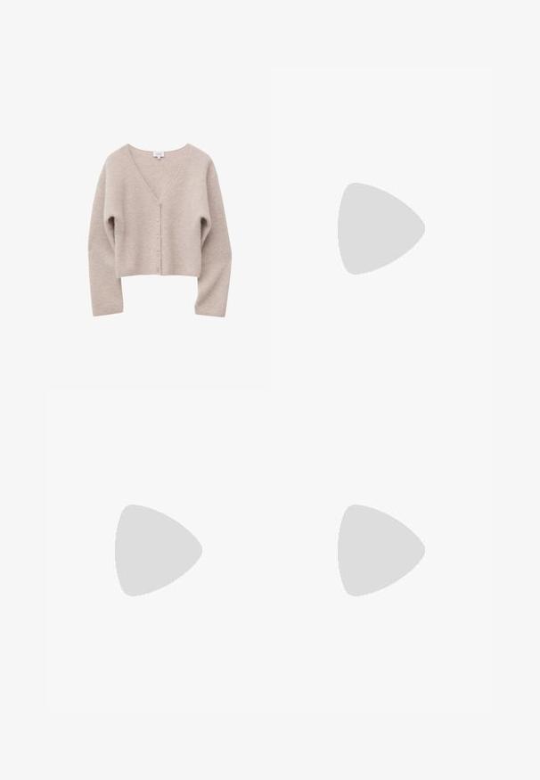 Beige cropped cardigan med lange ærmer, V-hals og fem forreste knapper lavet af blødt strikstof.; Langærmet, cremefarvet, tætsiddende skjorte med bred, rund halsudskæring, lagt fladt på en hvid baggrund.; Lysegrå bukser med vide ben, elastisk talje og snor, lavet af blødt stof, der egner sig til afslappet brug.; Brun, fleece-fodret ballet flats med rund tå. Blød tekstur og sømløst design, der har en lav profil. Ingen synlige detaljer.