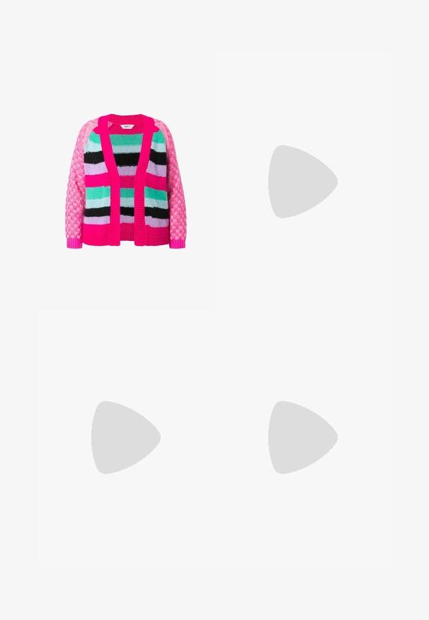 Multifarvet strik cardigan har et miks af pink, grøn, sort og lavendel striber med teksturerede pink ærmer og ribkant.; Henrik Vibskov SLOPE  - Skjortebluser - multi coloured; Lyserøde og hvide ternede bukser med elastisk talje, cropped længde og en let bølget kant. Fremstillet af let ribbet stof.; Koi Footwear COSMIC FIRE METAL PLATFORM BOOTS  - Snørestøvletter - black/multi-coloured