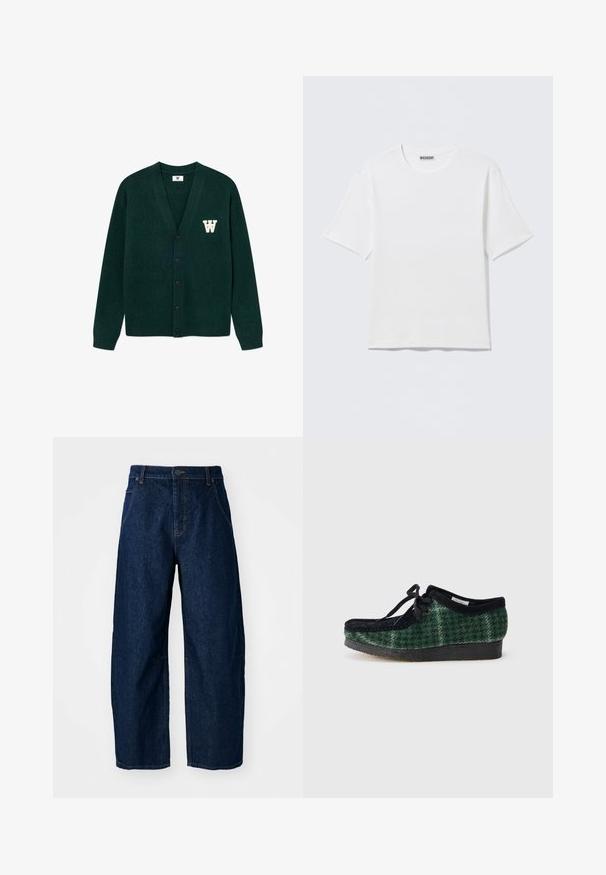 Mørkegrøn knapcardigan med lange ærmer og hvidt bogstav W-logo på venstre bryst mod hvid baggrund.; Hvid, kortærmet t-shirt med rund hals og et lille "WEEKDAY"-mærke på indersiden af bagkraven, vist på en flad overflade.; Bredde ben mørk denim jeans med høj talje, som har fem lommer, knaplukning foran og synlige syninger.; Grønne og sorte mønstrede sko med en overdel i ruskind, der har en rund tå, snørebånd og en tekstureret gummisål.