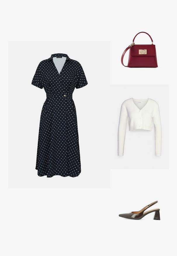 Cardigan court blanc en tissu texturé ; il présente un col en V et trois boutons sur le devant, avec des manches longues et une silhouette ajustée.; Robe midi noire à pois blancs, manches courtes, col, devant cache-cœur et un seul bouton décoratif à la taille.; Escarpins à talons hauts avec bride arrière en cuir verni marron foncé brillant, bout pointu, côtés découpés et talon carré.; Sac à main en cuir bordeaux avec poignée supérieure incurvée, bandoulière amovible et fermoir rectangulaire doré sur le rabat avant.