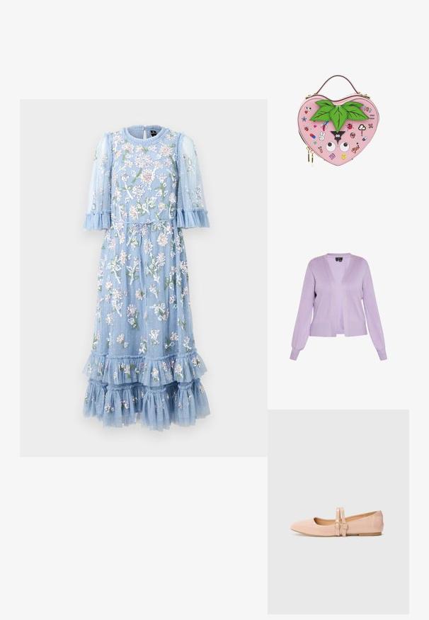 Lila Strickjacke aus geripptem Material, mit V-Ausschnitt, offener Front und langen Ärmeln mit engen Bündchen. Sanfte Textur, lockere Passform.; Hellblaues, floral besticktes Kleid aus transparentem Stoff mit Rüschensleeven und Rüsche am Saum. Es hat eine Bindegürtel und geschichtete Fransenakzente.; Helle rosa Lacklederschuhe im Ballettstil mit spitzer Zehenpartie, ausgestattet mit zwei verstellbaren Riemen und einer flachen, niedrigen Gummisohle.; Herzförmige pinke Handtasche mit grünen Blättern oben und verschiedenen bunten Cartoon-Patches, darunter Augen, ein Marienkäfer und Emojis.