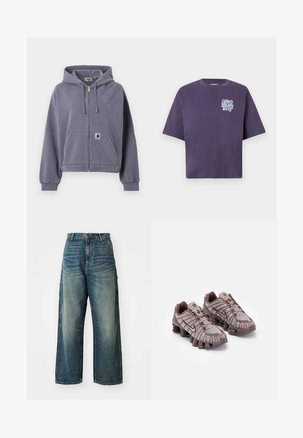Lilla hættetrøje med lynlås lavet af blød bomuld. Har en forlommer, justerbar snorehættet og ribkantede ærmegab. Indeholder Carhartt logo-etiket.; Lilla bomulds t-shirt med løs pasform, korte ærmer og et grafisk design i lyseblå på venstre brystområde.; Bredde ben denim jeans i en falmet blå vask. Har en knaplukning, fem lommer og synlige sømme. Materialet har en glat tekstur.; Nike Sportswear SHOX TL - Sneakers - pumice/night maroon/plum eclipse